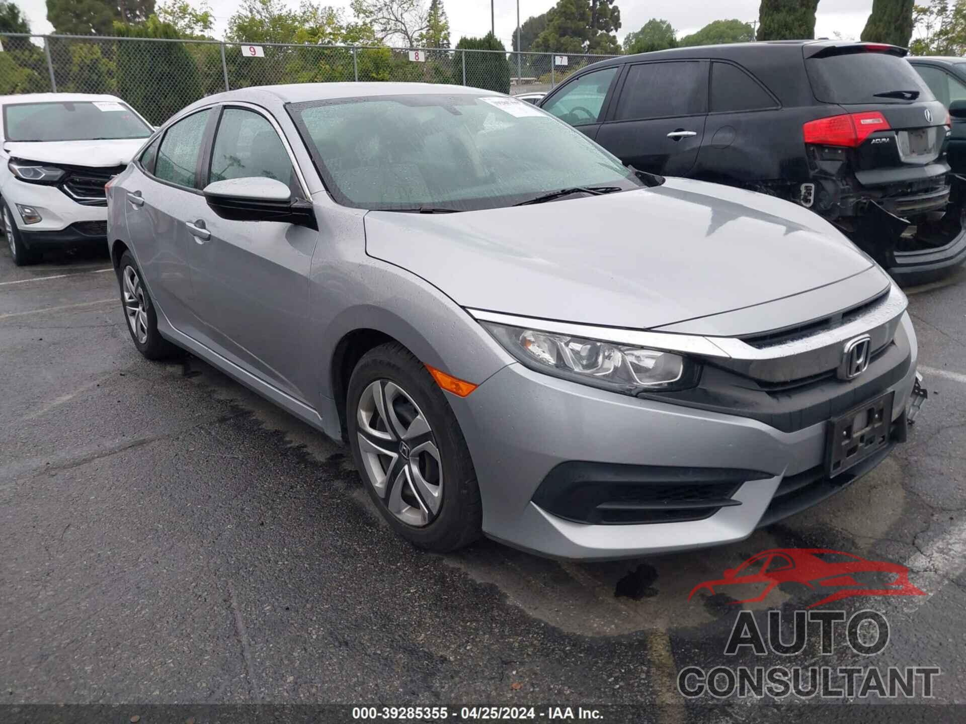 HONDA CIVIC 2017 - 2HGFC2E53HH576885