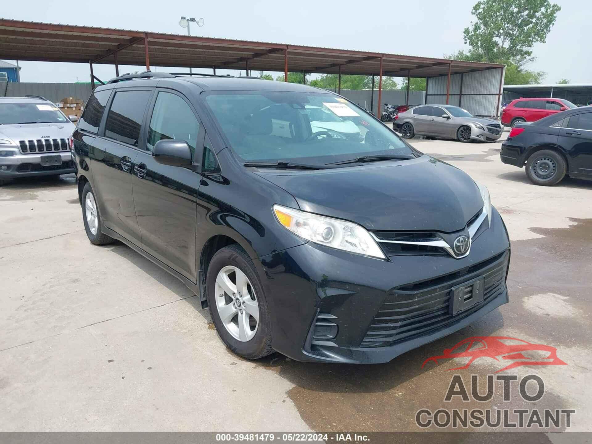 TOYOTA SIENNA 2018 - 5TDKZ3DC2JS922434