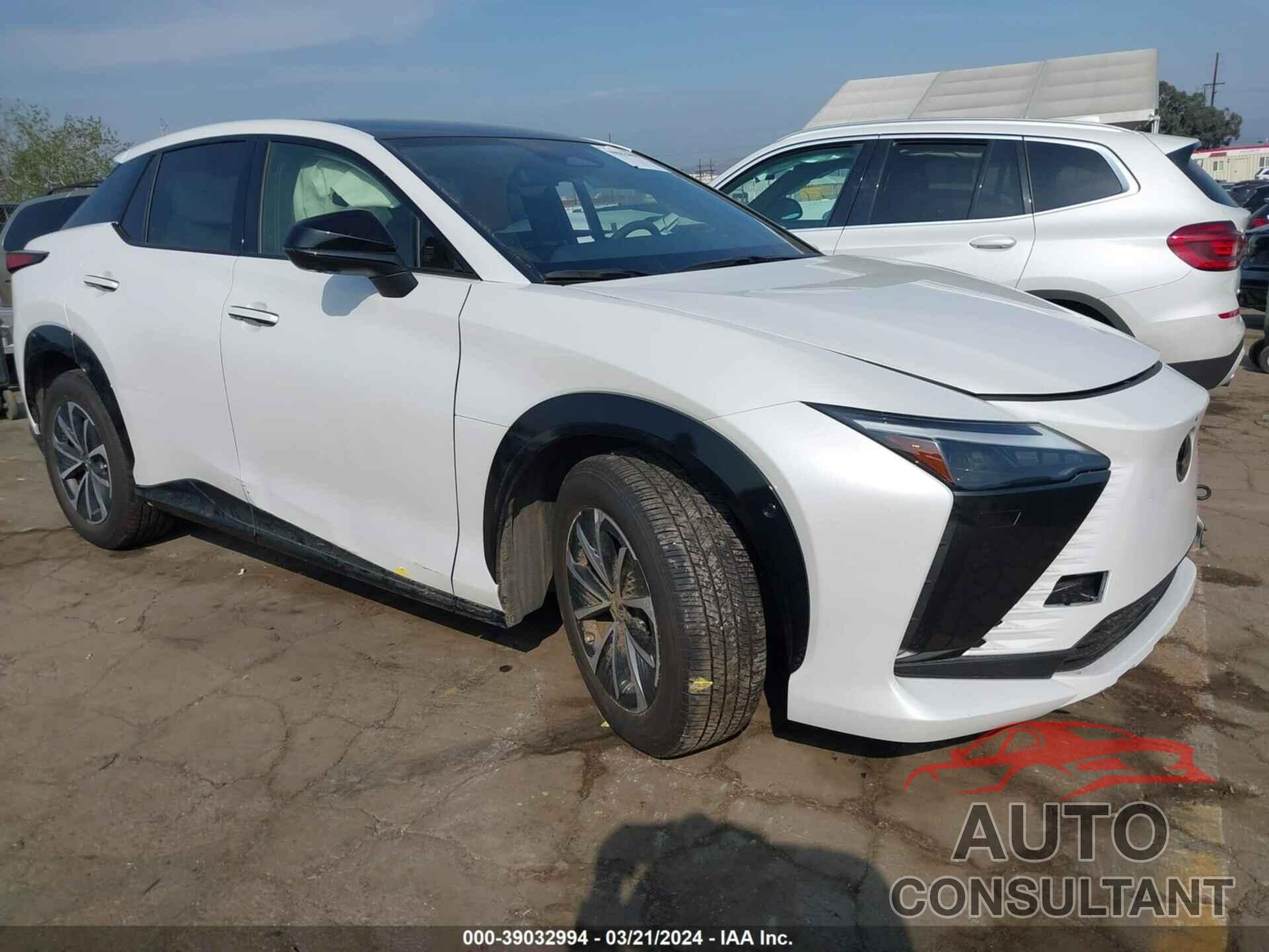 LEXUS RZ 450E 2023 - JTJAAAAB3PA016492