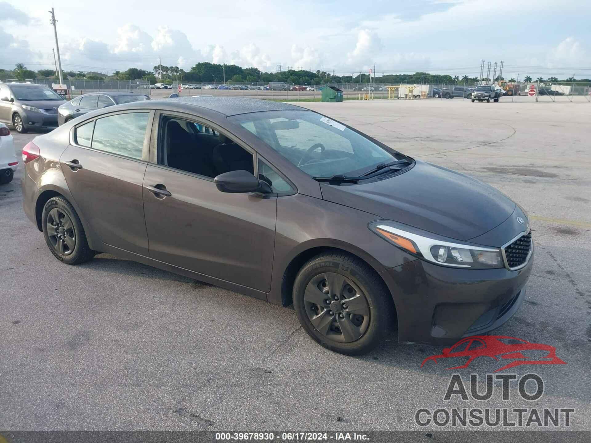 KIA FORTE 2017 - 3KPFK4A71HE133232