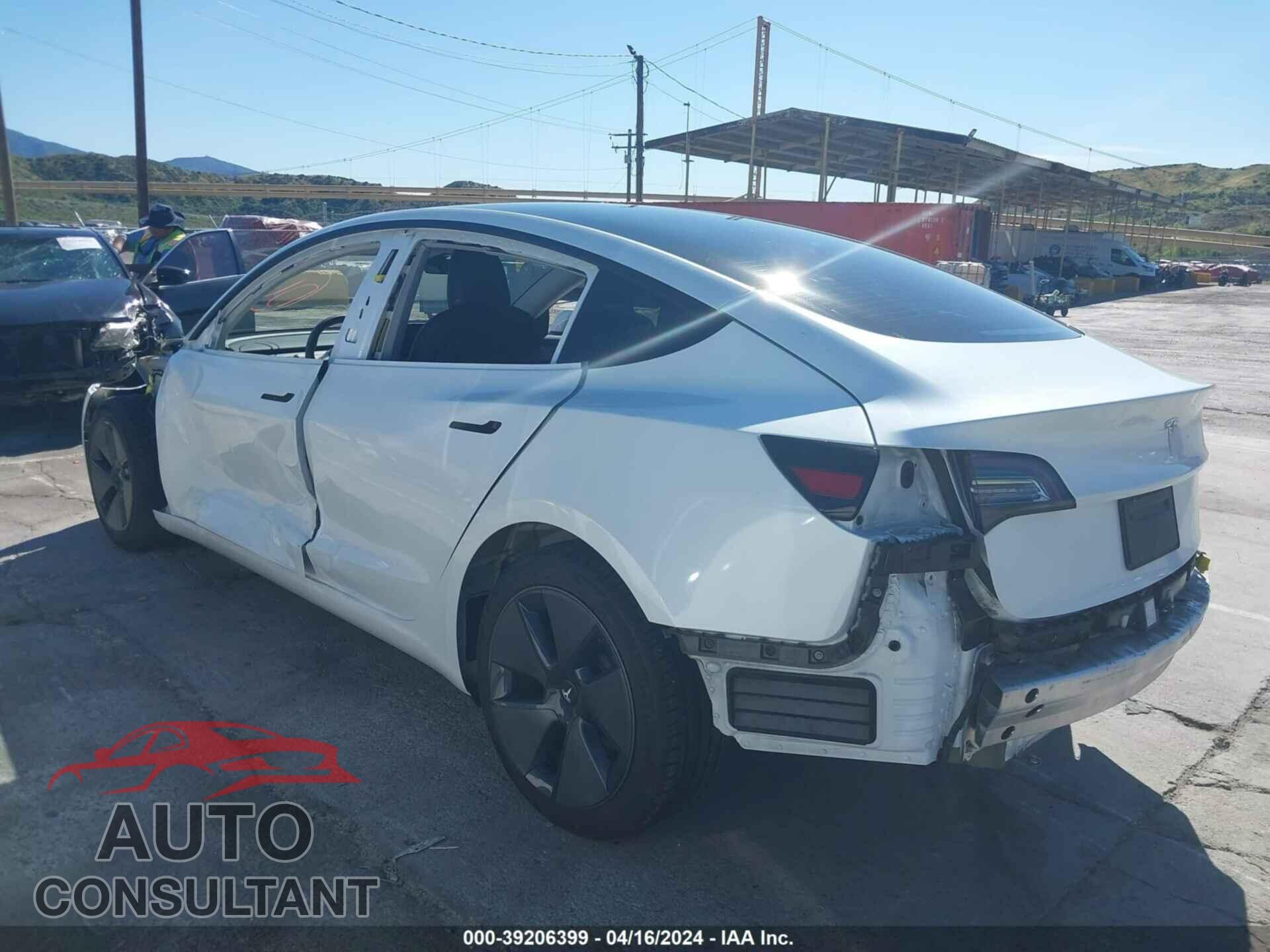 TESLA MODEL 3 2021 - 5YJ3E1EA4MF982175