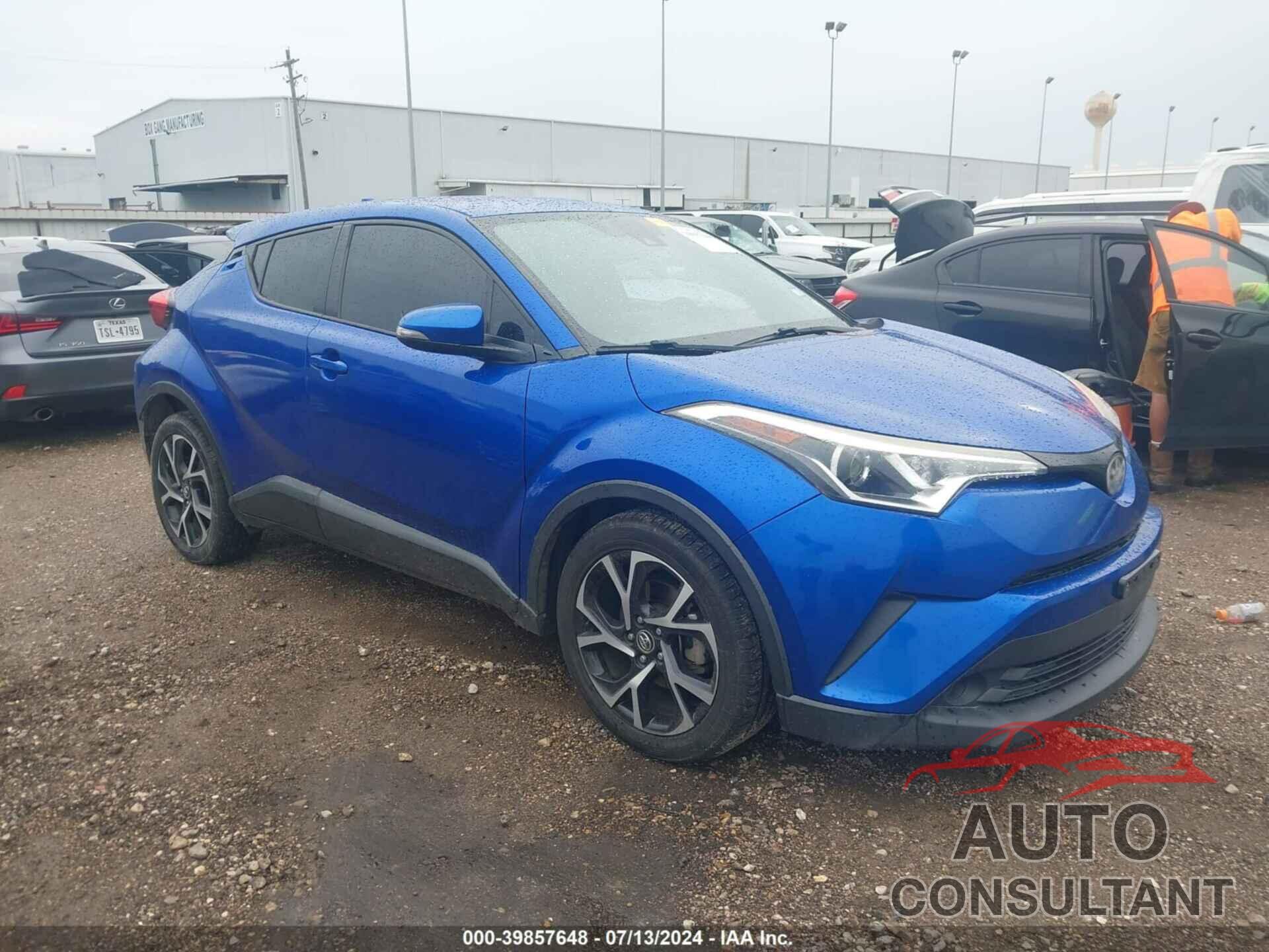 TOYOTA C-HR 2018 - NMTKHMBX6JR019460