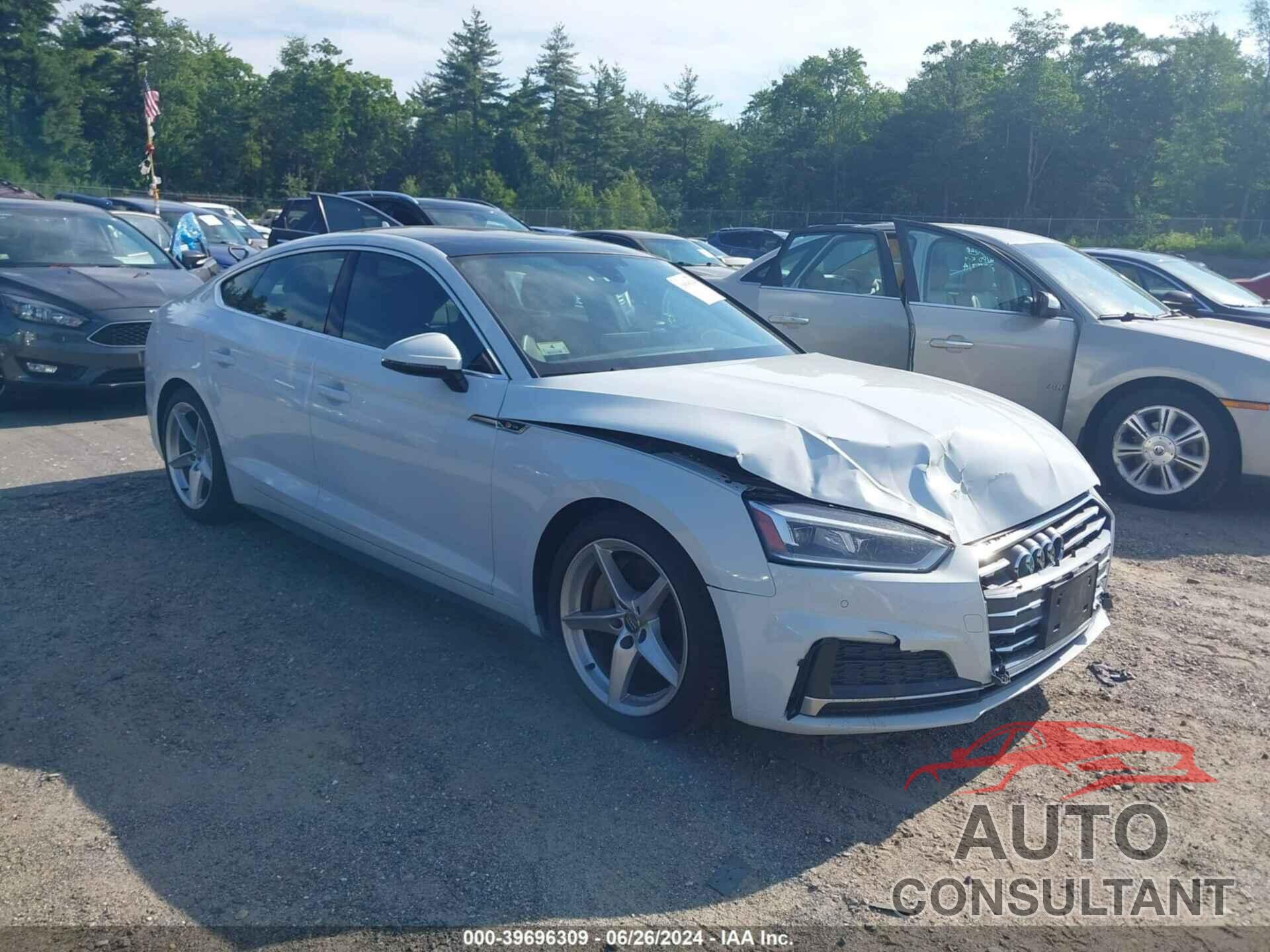 AUDI A5 2018 - WAUENCF58JA136641