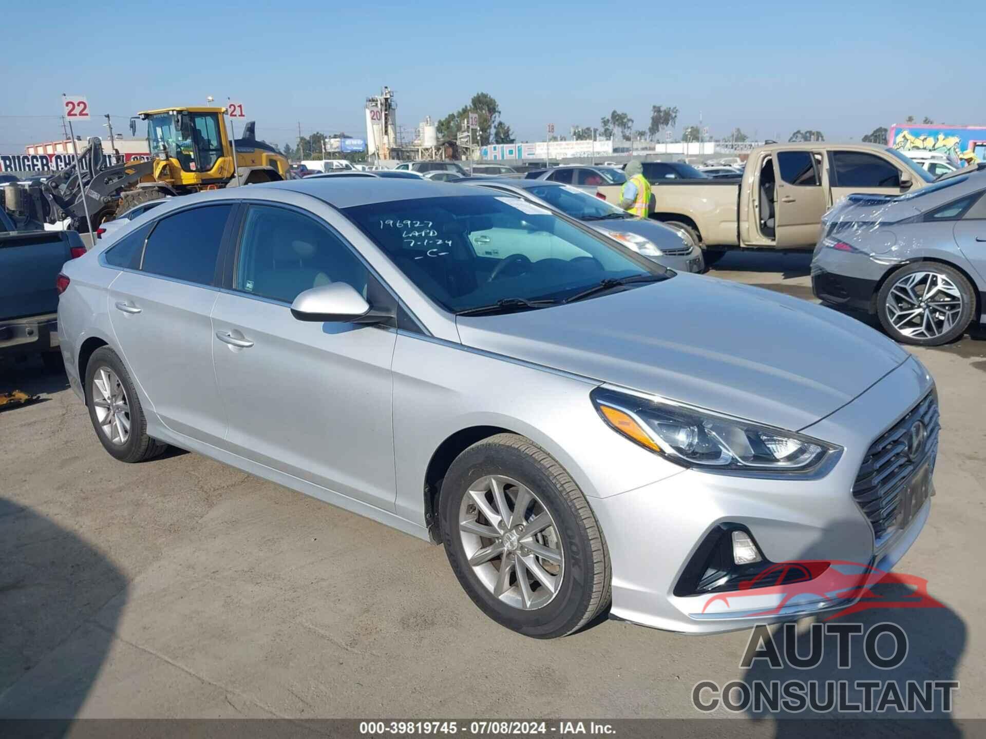 HYUNDAI SONATA 2018 - 5NPE24AFXJH675840