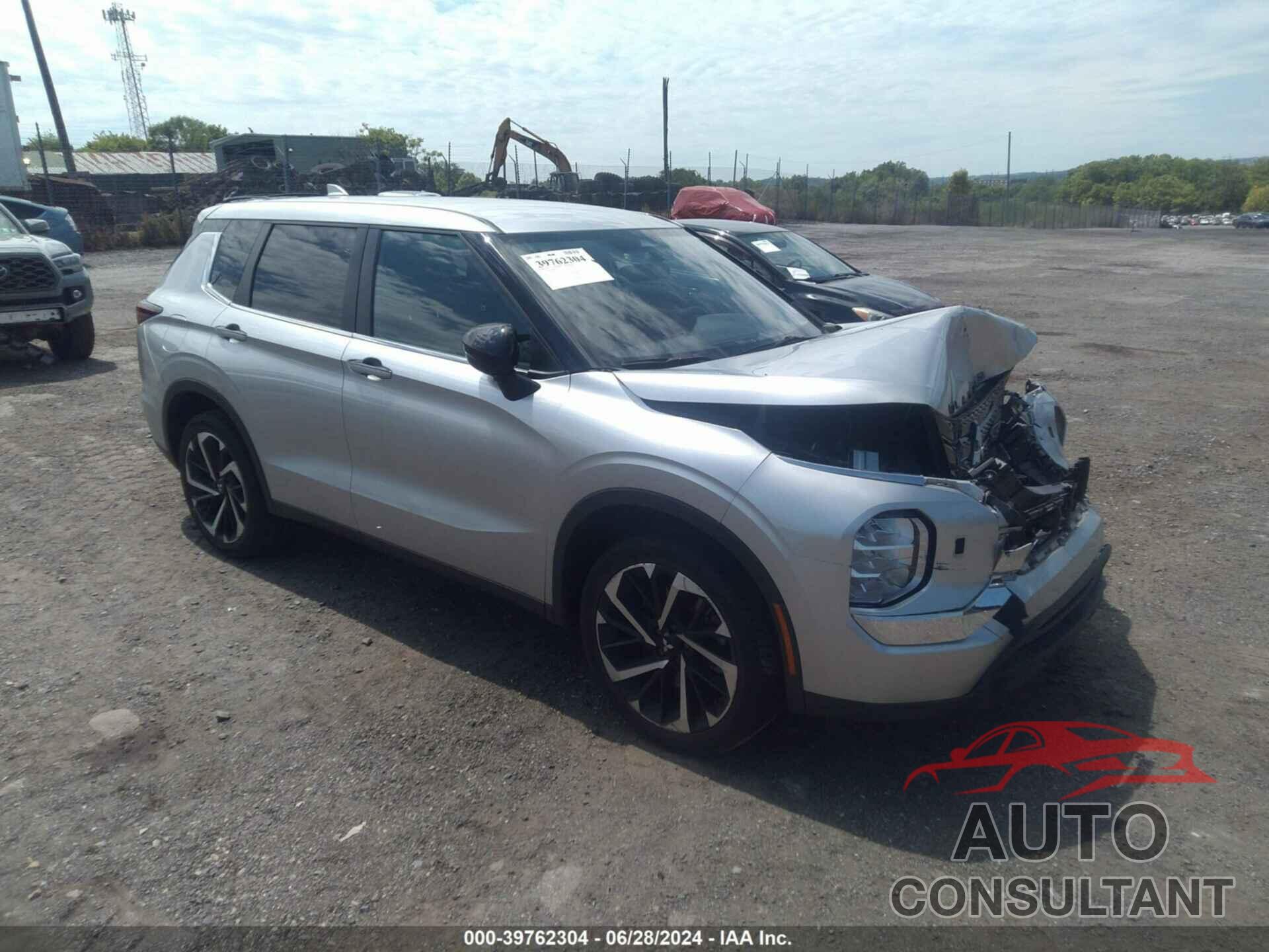 MITSUBISHI OUTLANDER 2022 - JA4J4TA84NZ023714