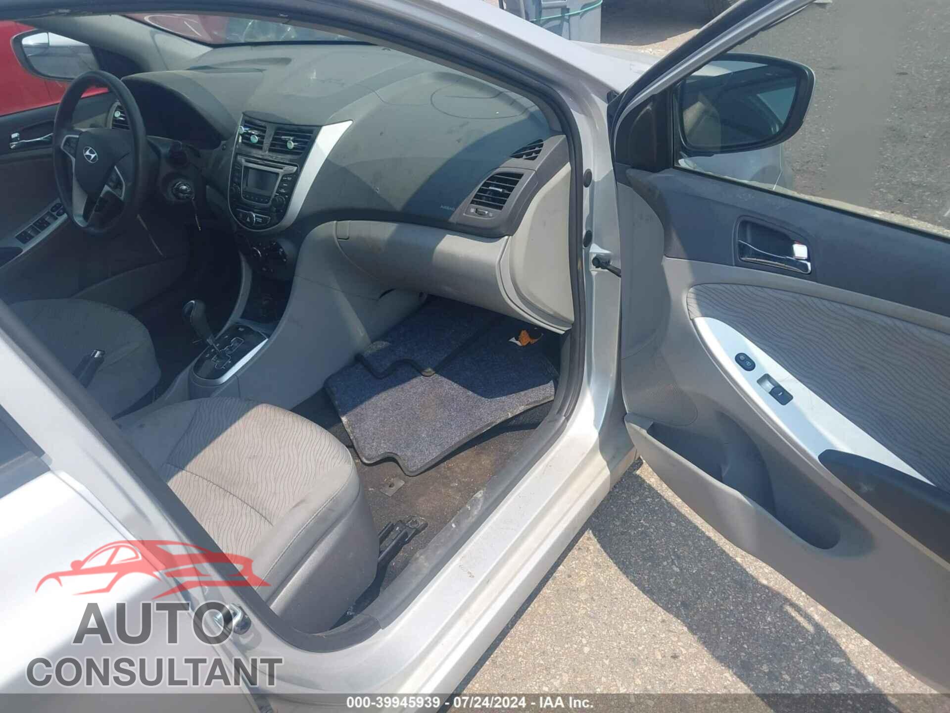 HYUNDAI ACCENT 2014 - KMHCU4AE5EU740819