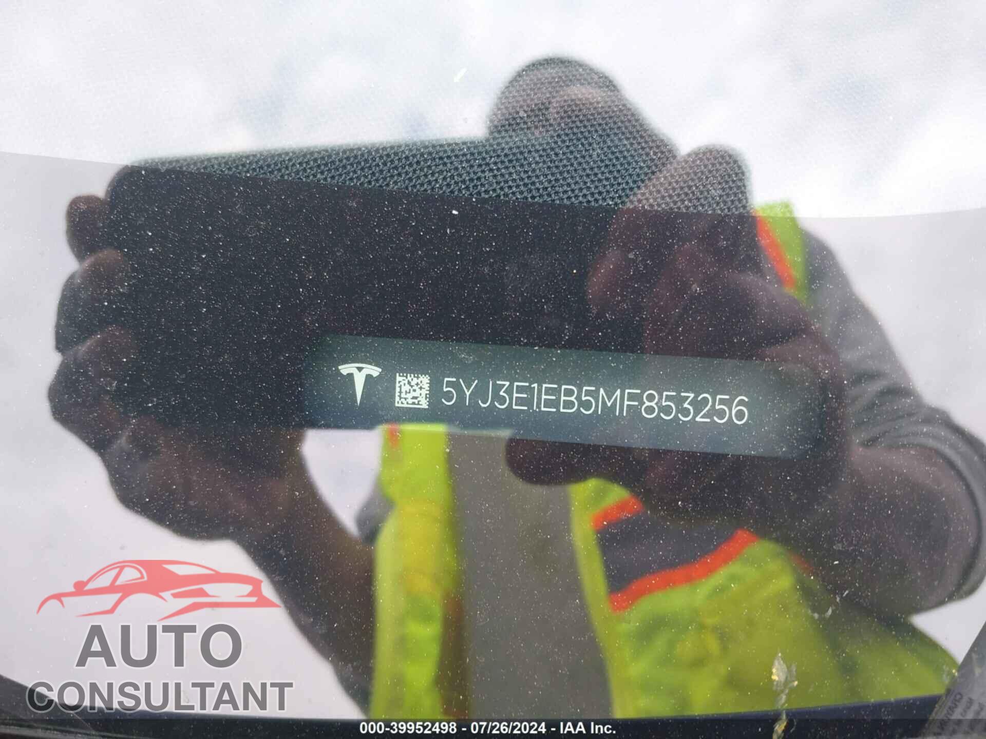 TESLA MODEL 3 2021 - 5YJ3E1EB5MF853256