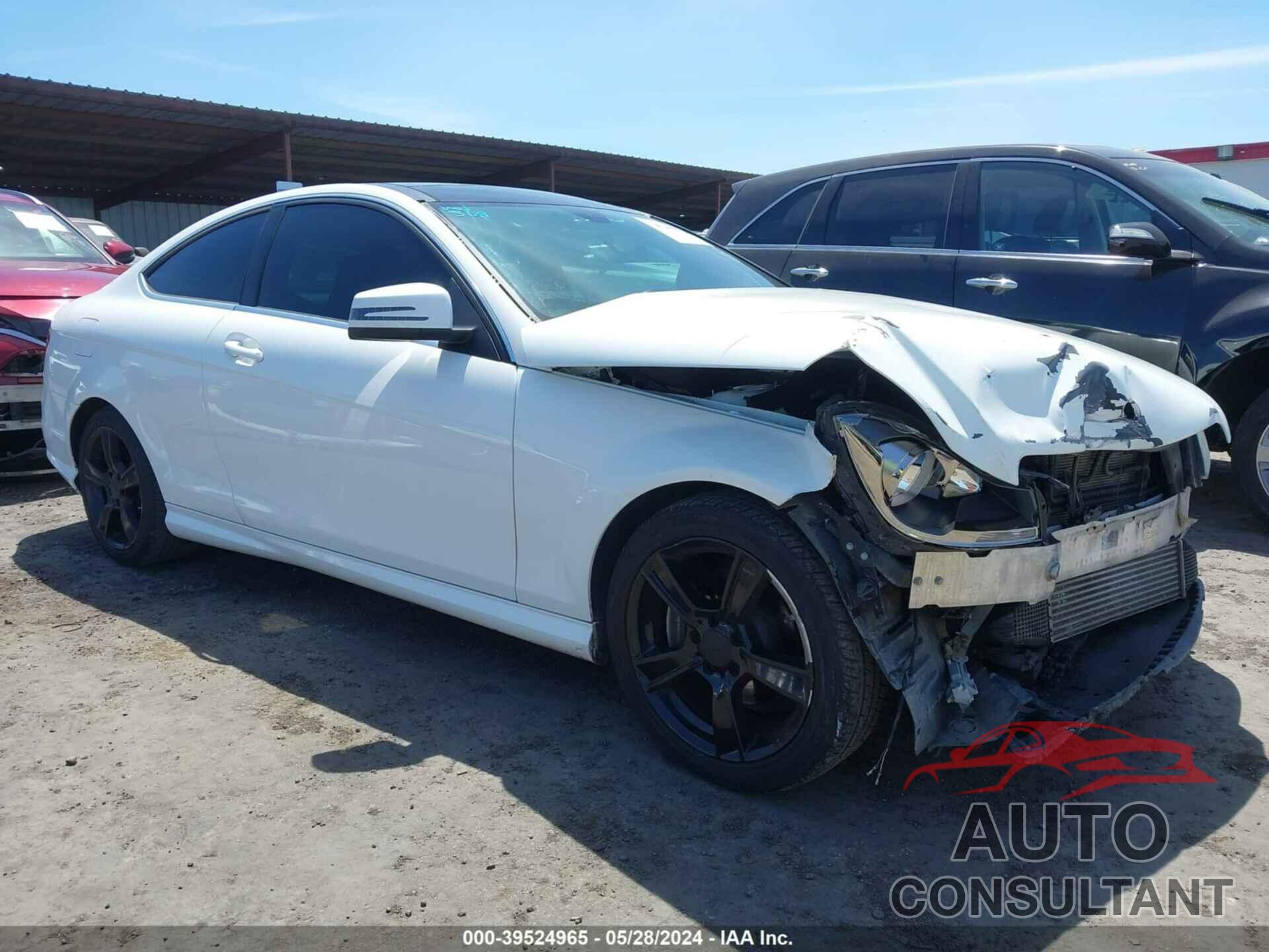 MERCEDES-BENZ C 250 2014 - WDDGJ4HB6EG273750