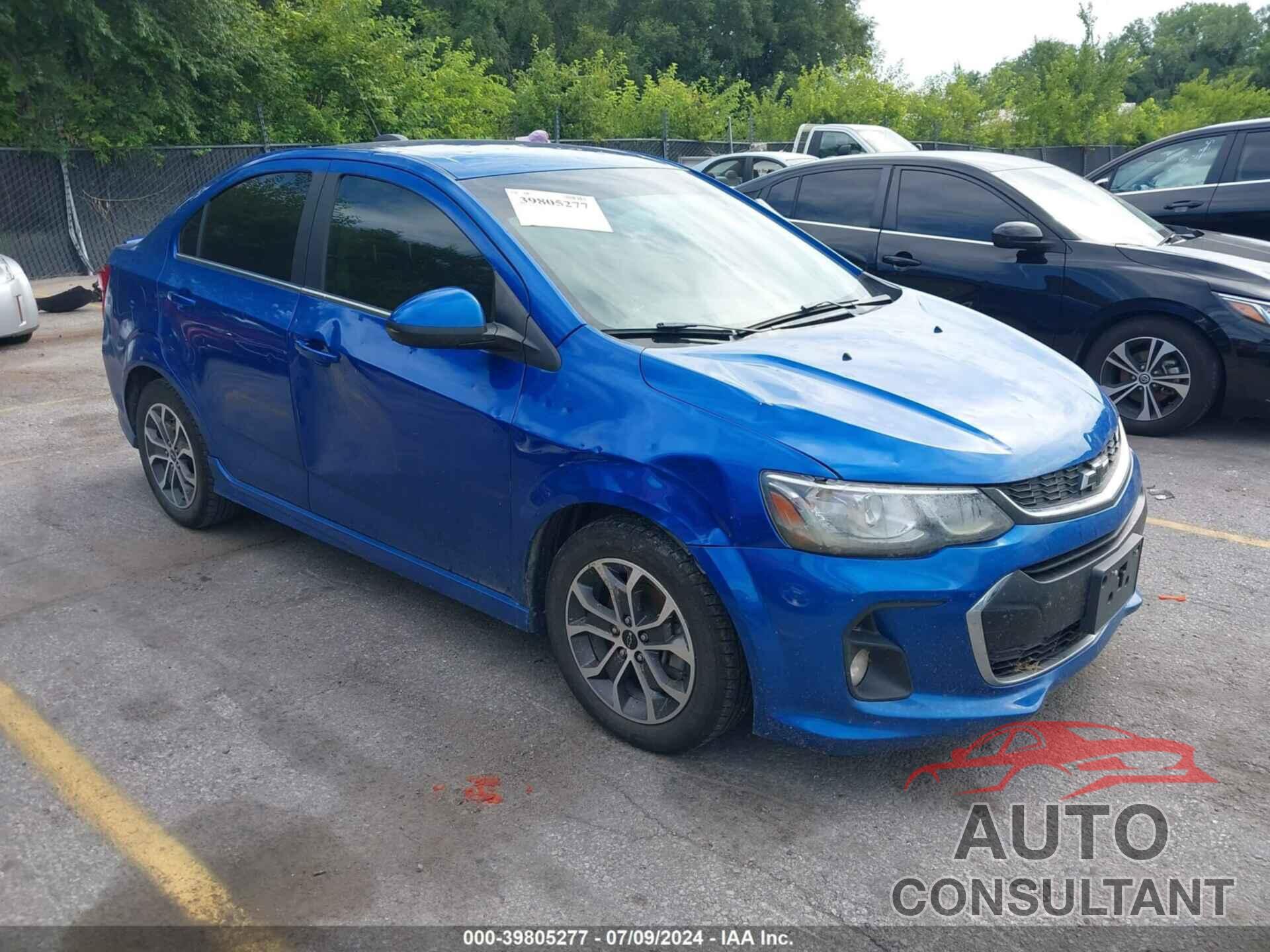 CHEVROLET SONIC 2018 - 1G1JD5SH3J4115168