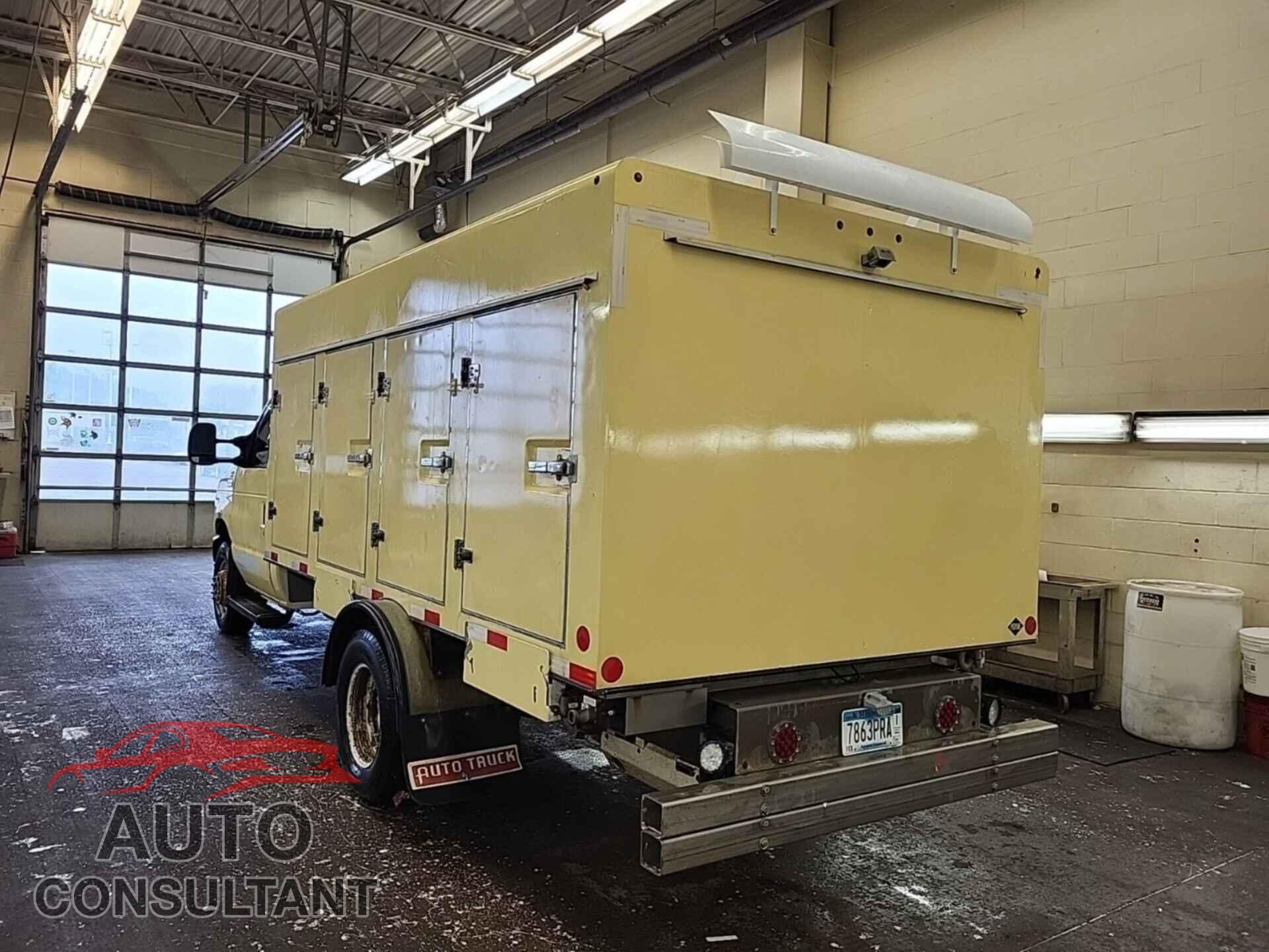 FORD ECONOLINE 2017 - 1FDXE4FS8HDC69038