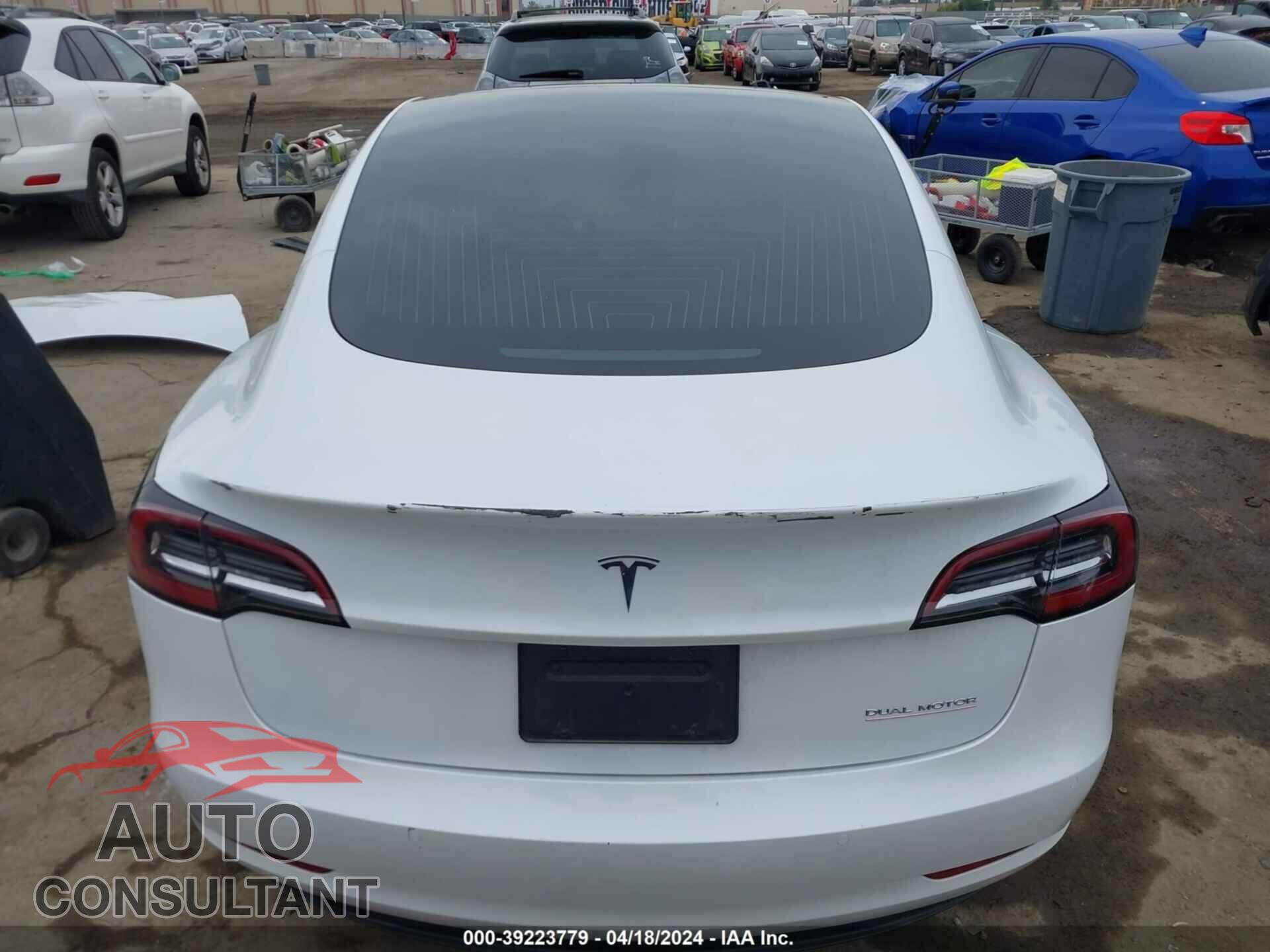 TESLA MODEL 3 2020 - 5YJ3E1EC1LF742937