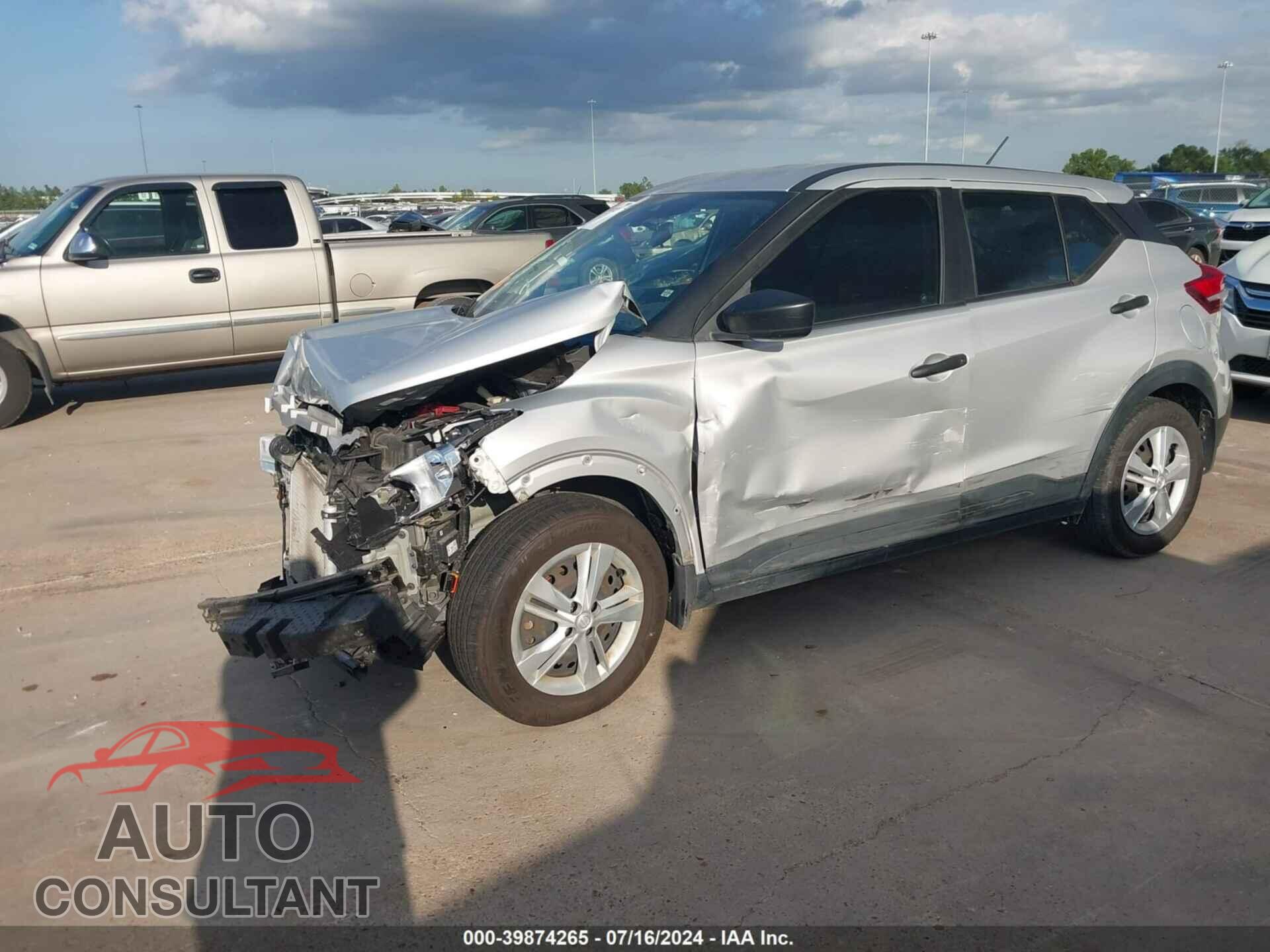 NISSAN KICKS 2020 - 3N1CP5BV7LL556105