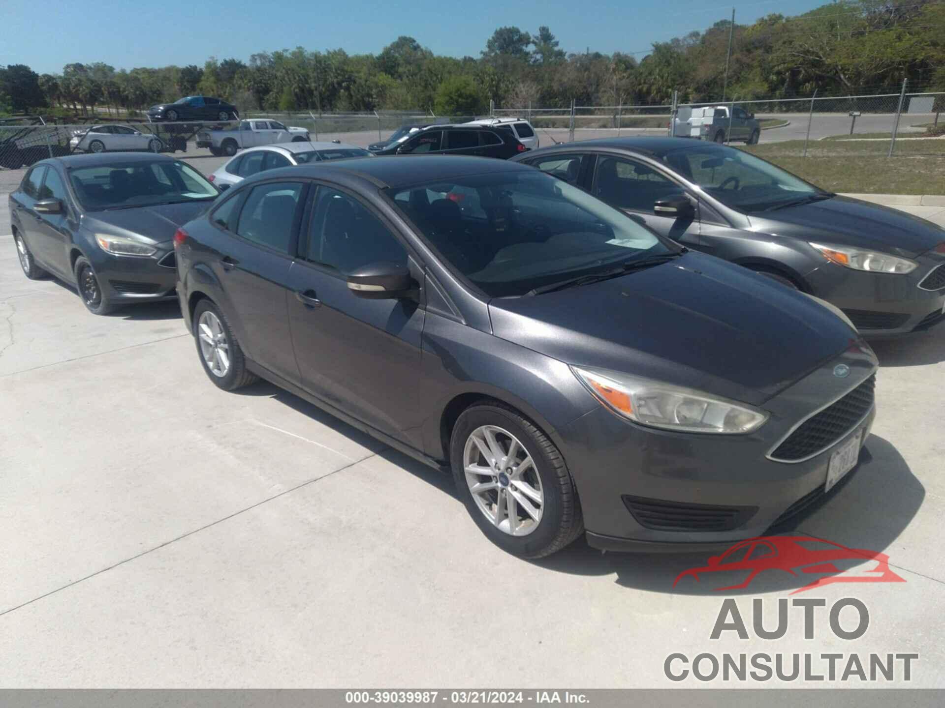 FORD FOCUS 2017 - 1FADP3F25HL309521