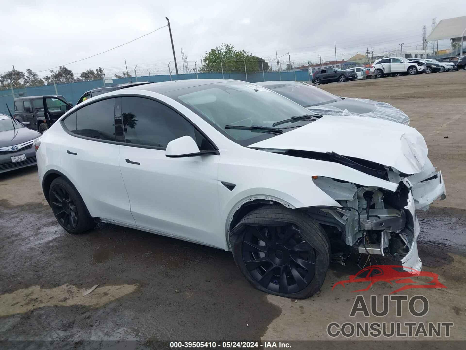 TESLA MODEL Y 2022 - 7SAYGDEEXNF557536