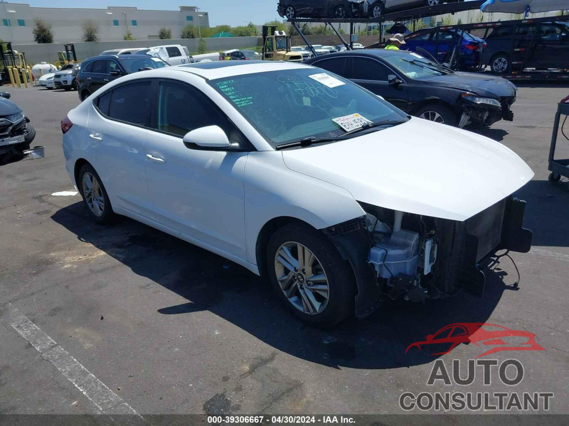 HYUNDAI ELANTRA 2019 - 5NPD84LF8KH447182