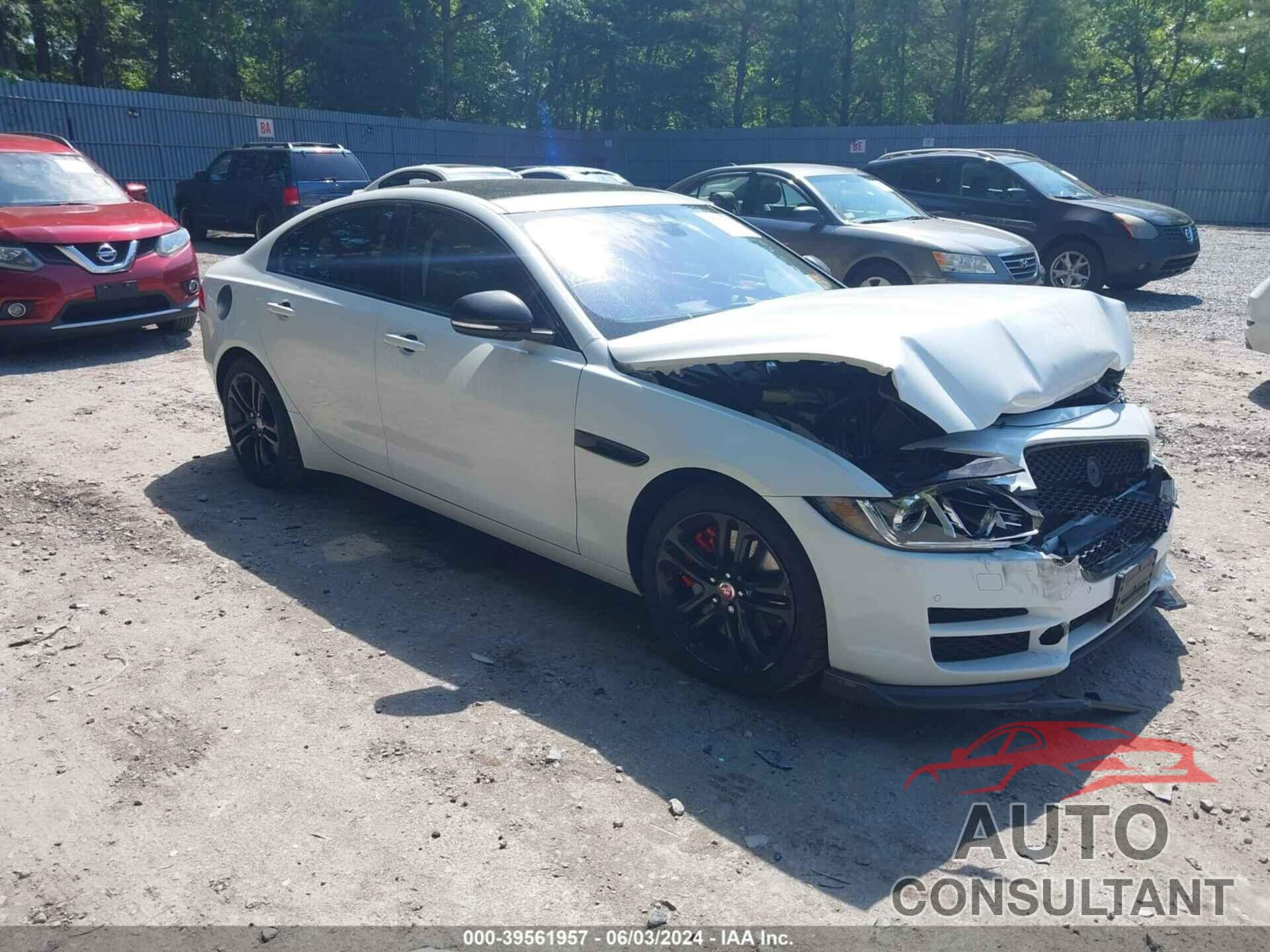 JAGUAR XE 2018 - SAJAJ4EV1JCP21880