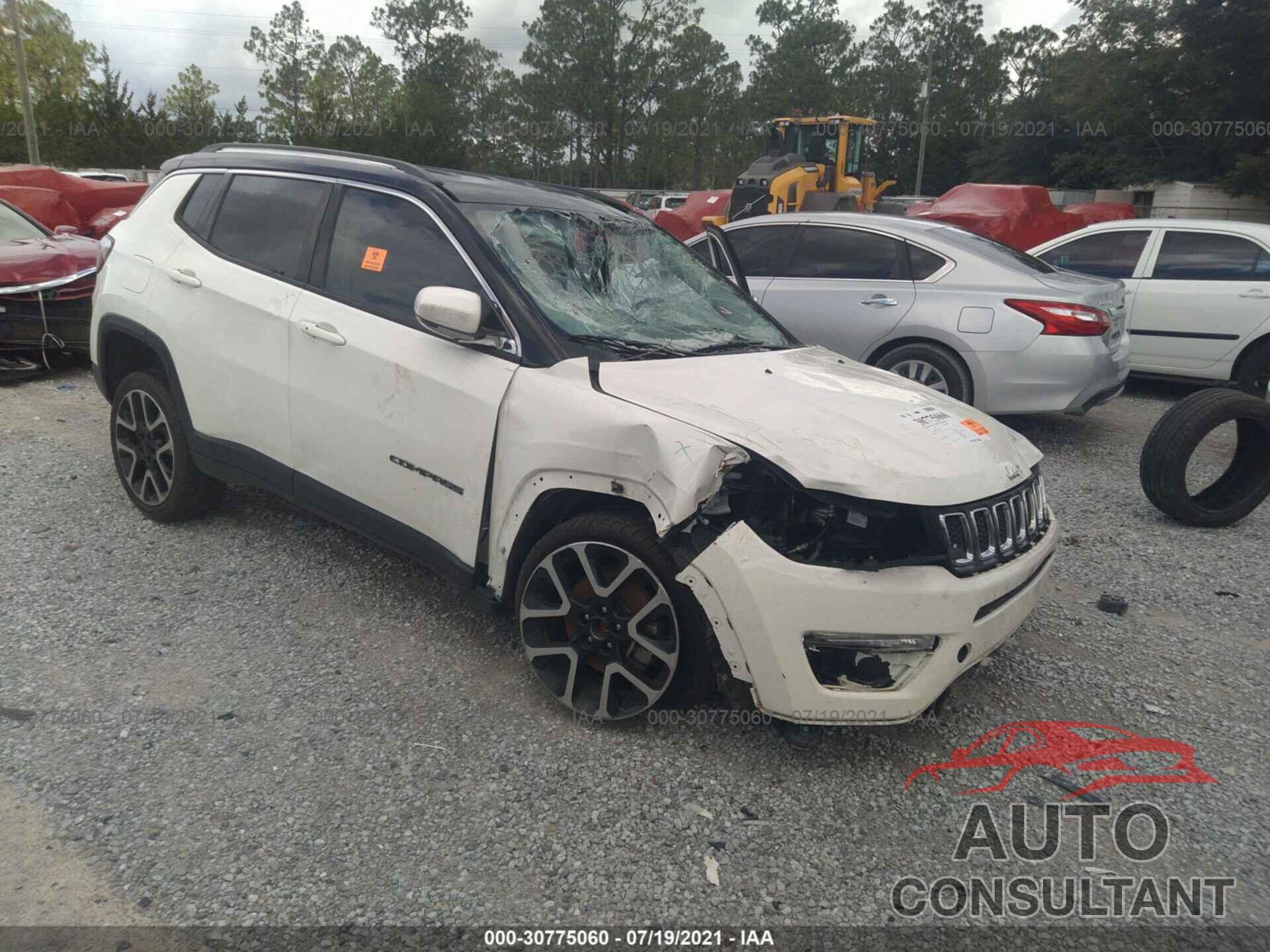 JEEP COMPASS 2018 - 3C4NJDCB3JT131001