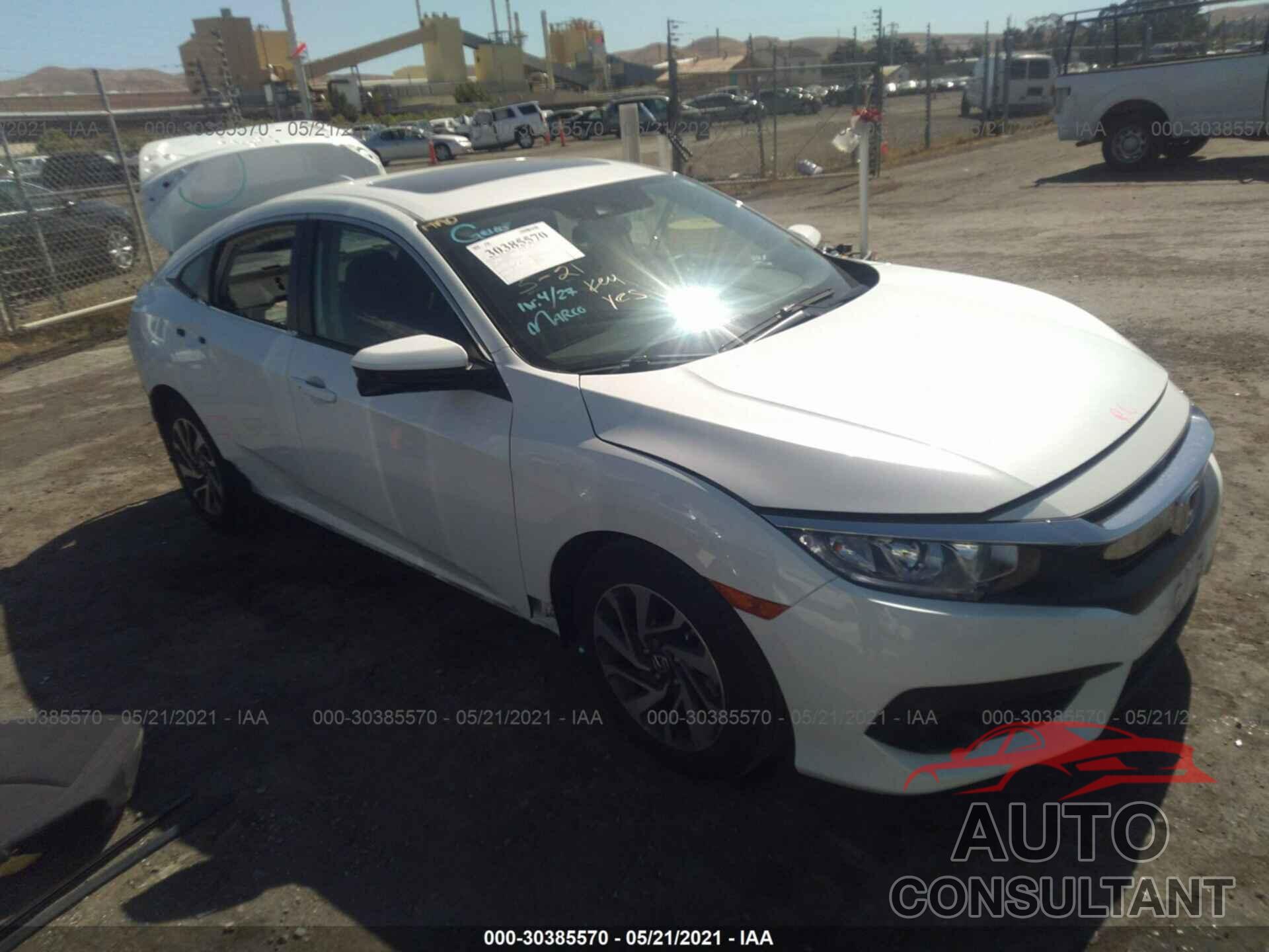 HONDA CIVIC SEDAN 2018 - 19XFC2F81JE203112