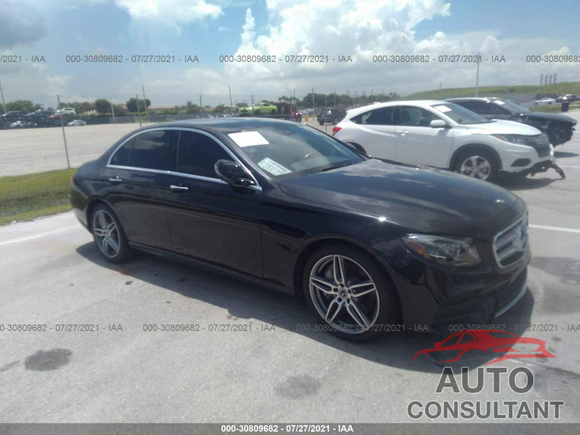 MERCEDES-BENZ E-CLASS 2019 - WDDZF4JB0KA571696