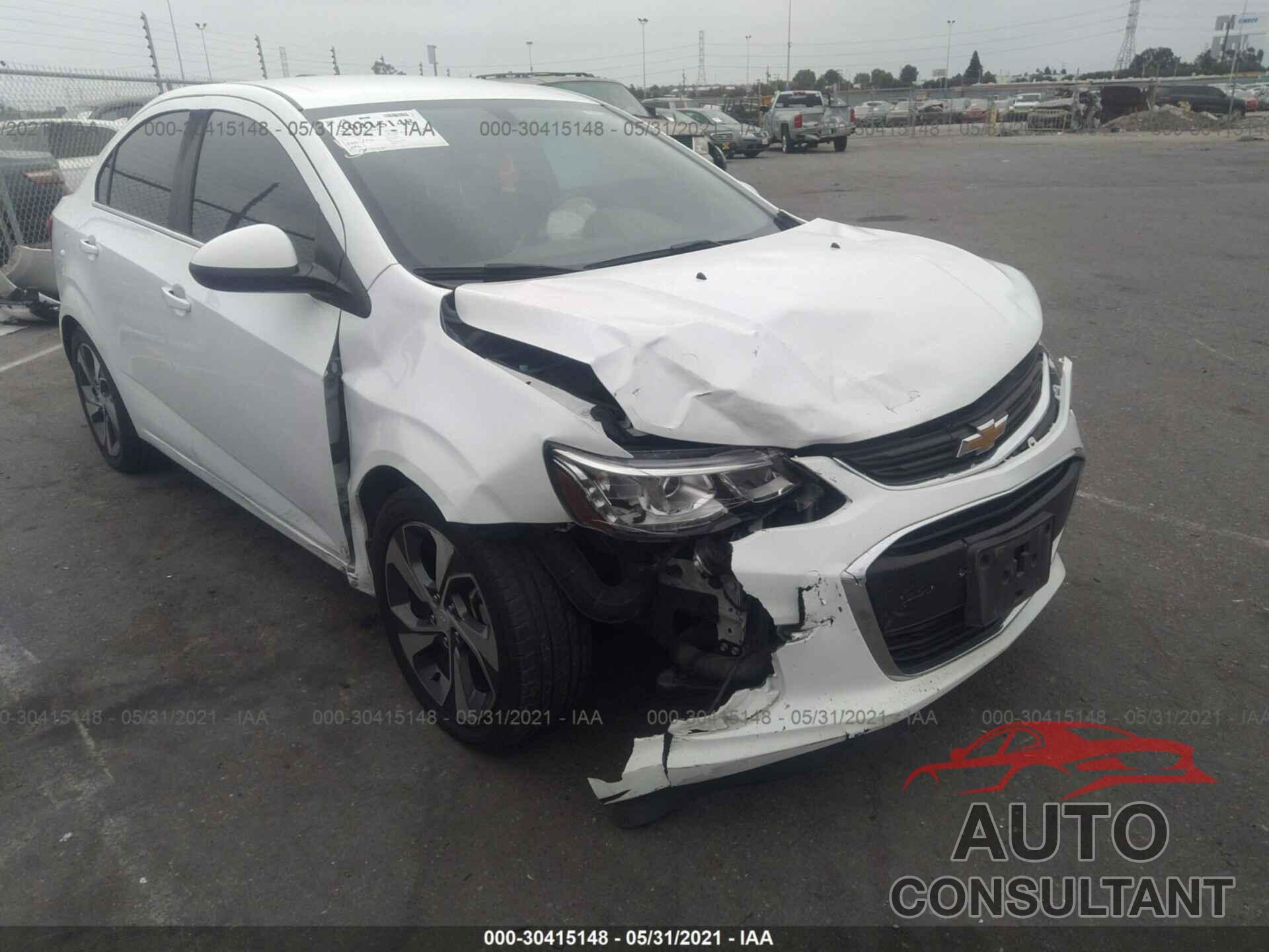 CHEVROLET SONIC 2017 - 1G1JF5SB0H4133711