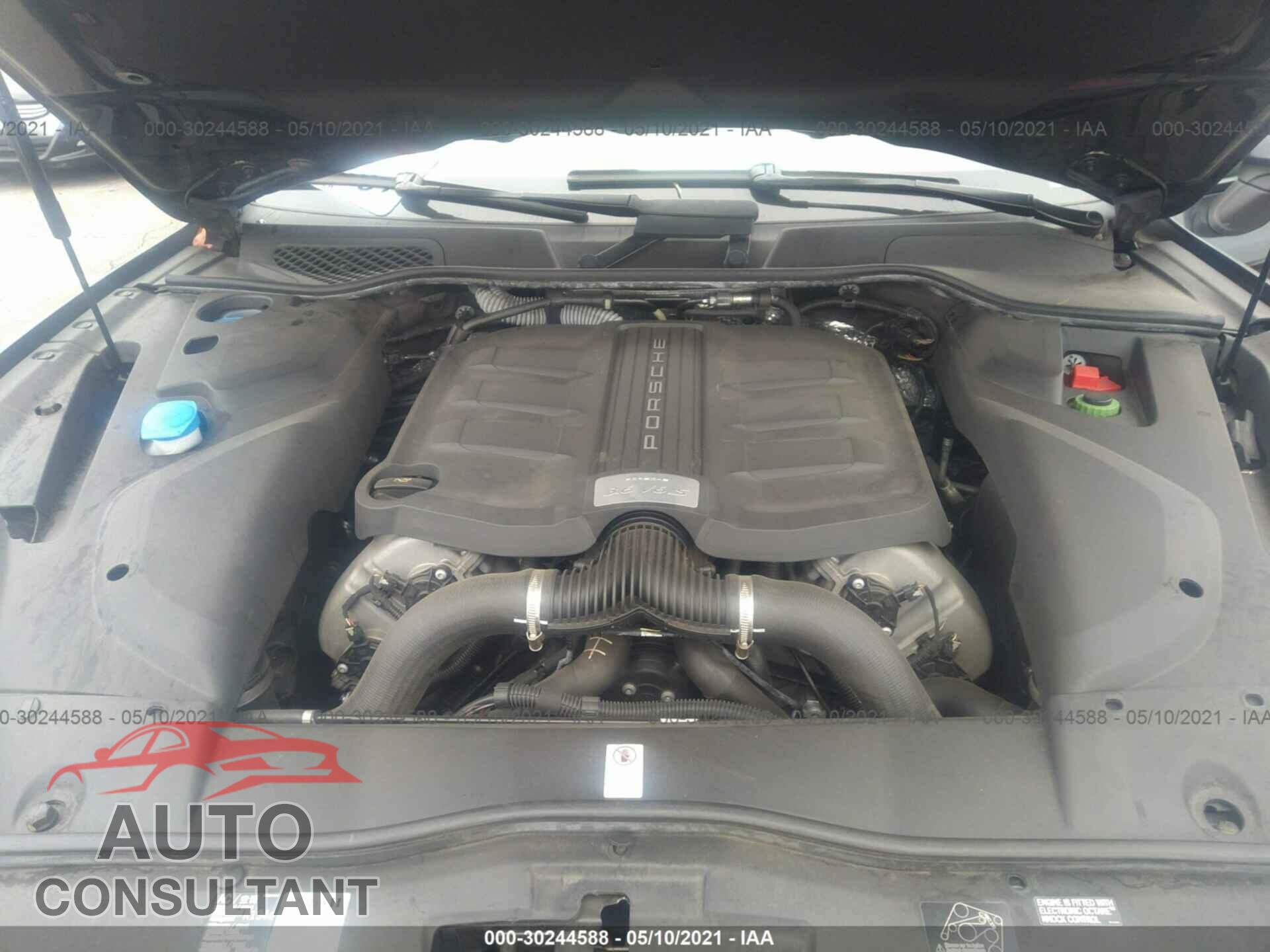 PORSCHE CAYENNE 2016 - WP1AB2A27GLA93780