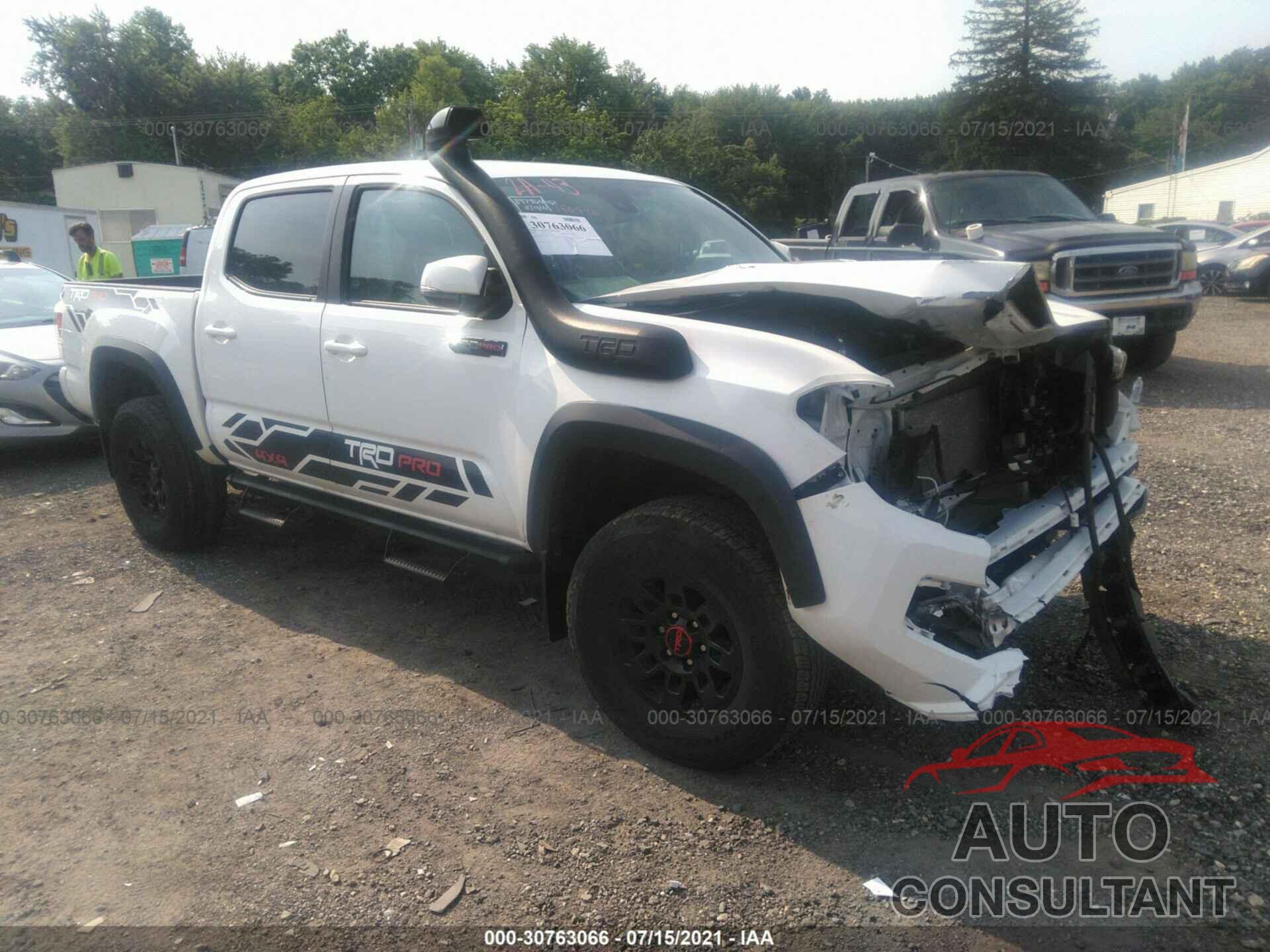 TOYOTA TACOMA 4WD 2019 - 5TFCZ5AN0KX180990