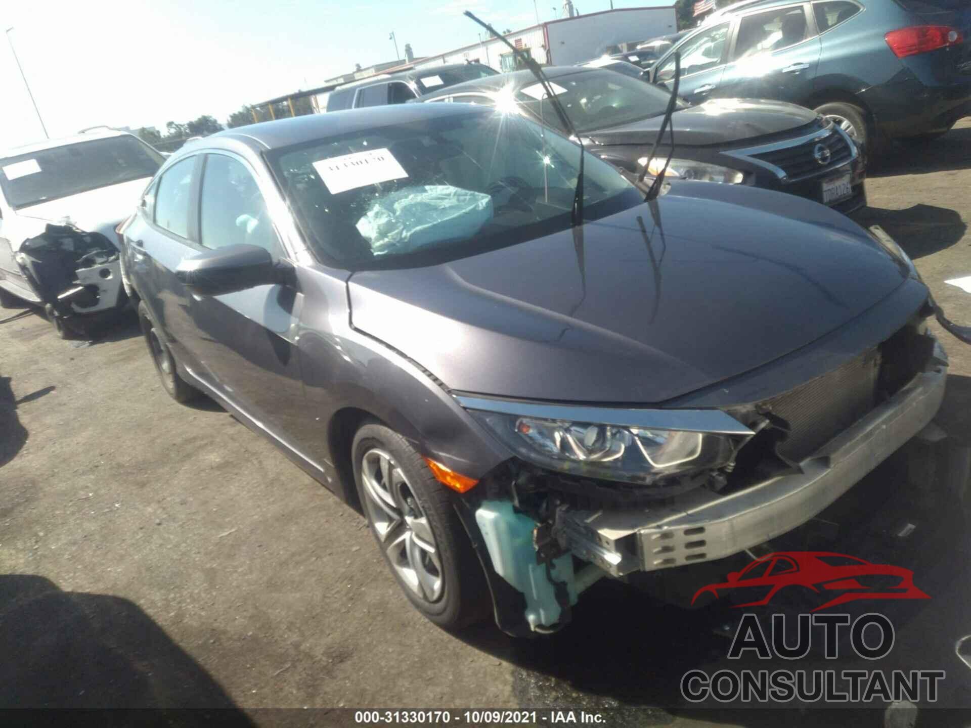 HONDA CIVIC SEDAN 2018 - 2HGFC2F56JH581003