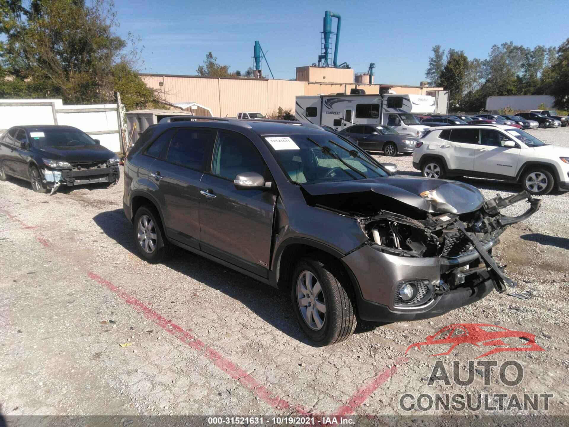 KIA SORENTO 2011 - 5XYKTDA16BG046928