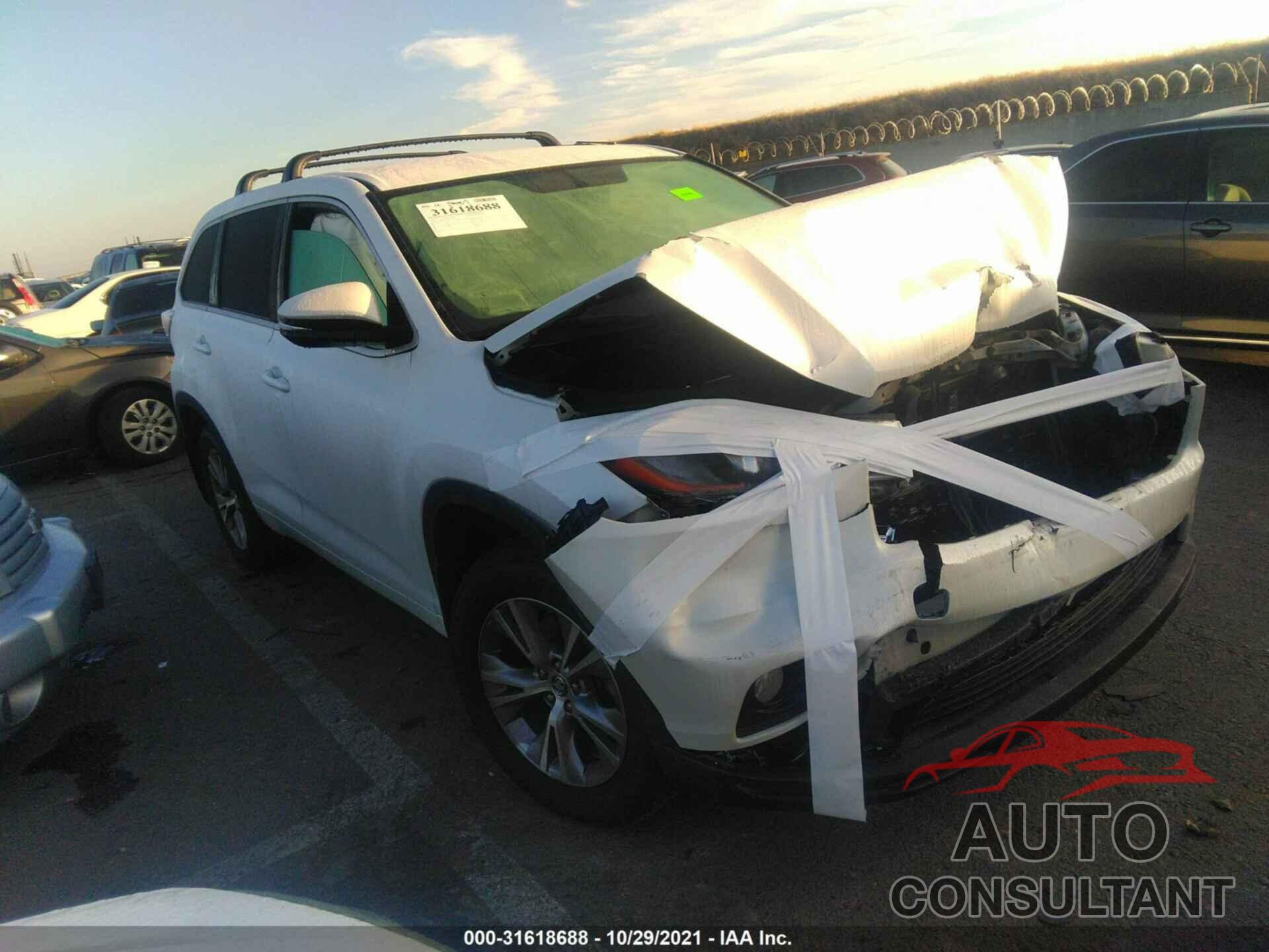 TOYOTA HIGHLANDER 2016 - 5TDBKRFH3GS276412