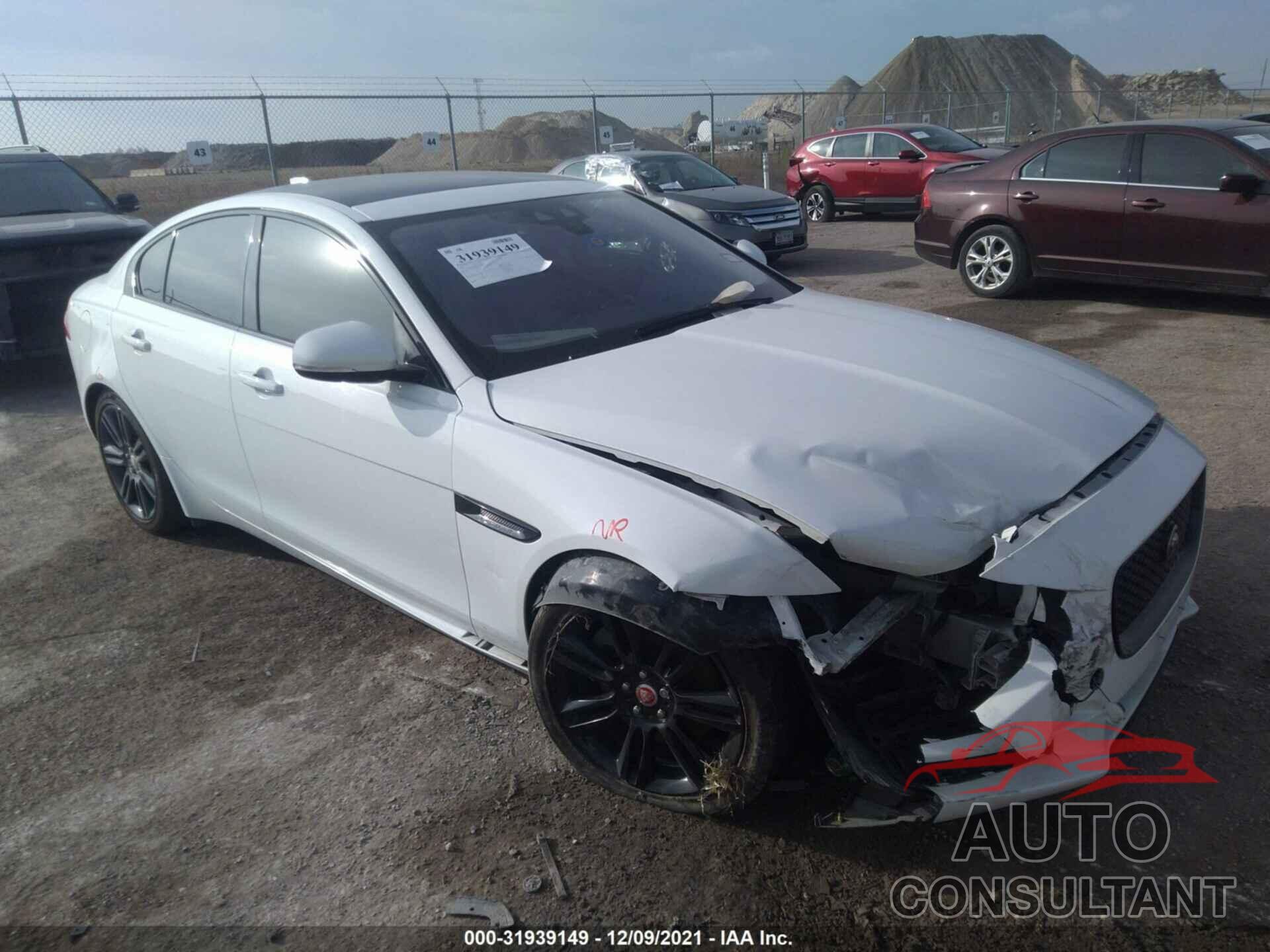 JAGUAR XE 2017 - SAJAE4BG8HA969009