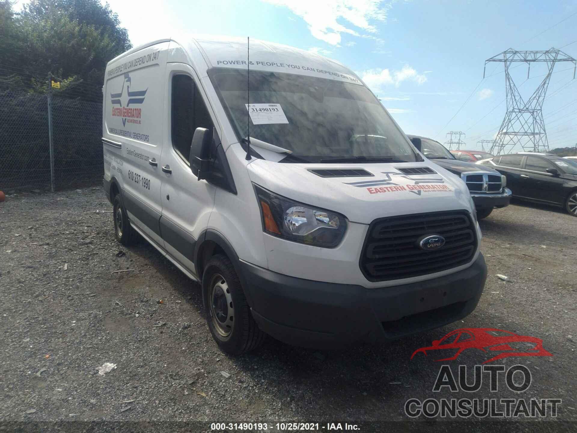 FORD TRANSIT VAN 2018 - 1FTYR1CG4JKA12620