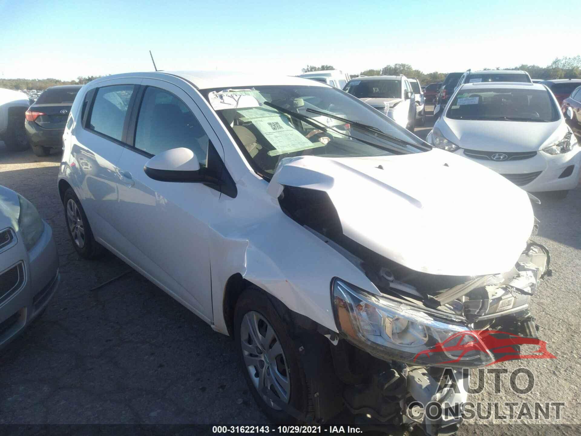 CHEVROLET SONIC 2017 - 1G1JG6SH5H4170373