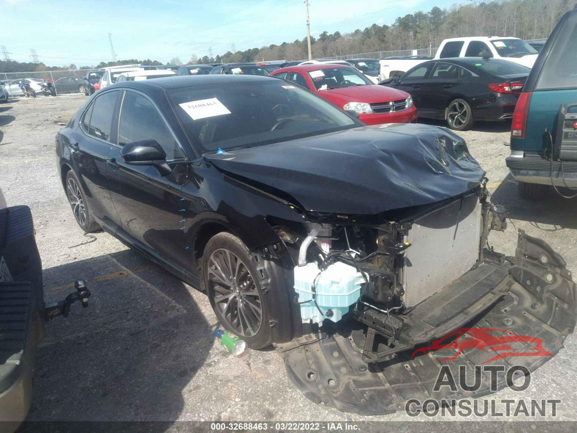TOYOTA CAMRY 2020 - 4T1G11AK4LU925178