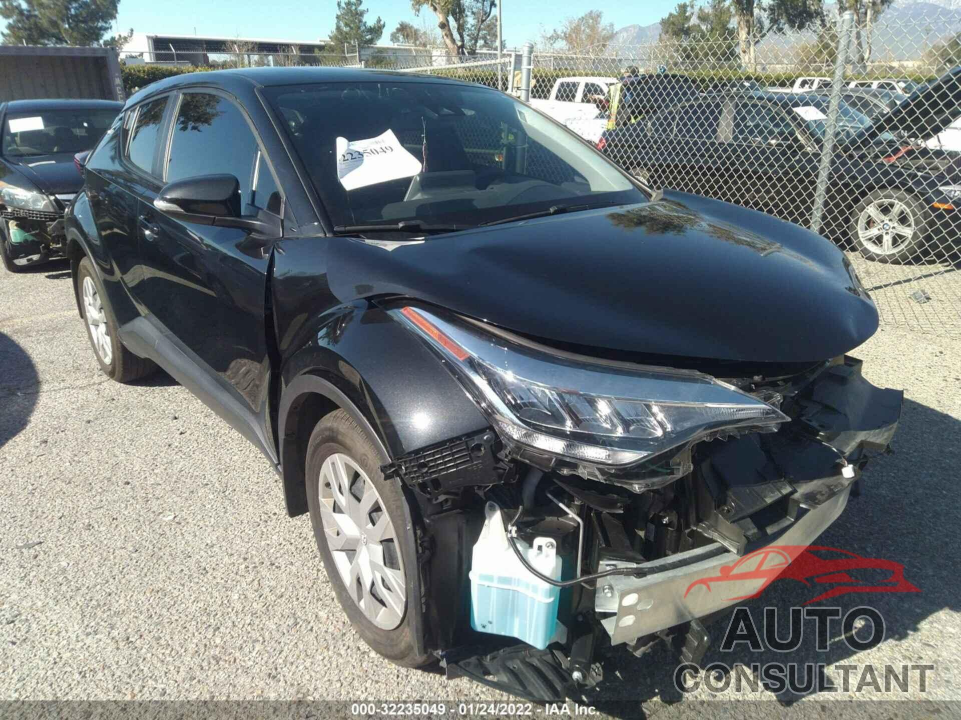 TOYOTA C-HR 2021 - JTNKHMBX1M1110926