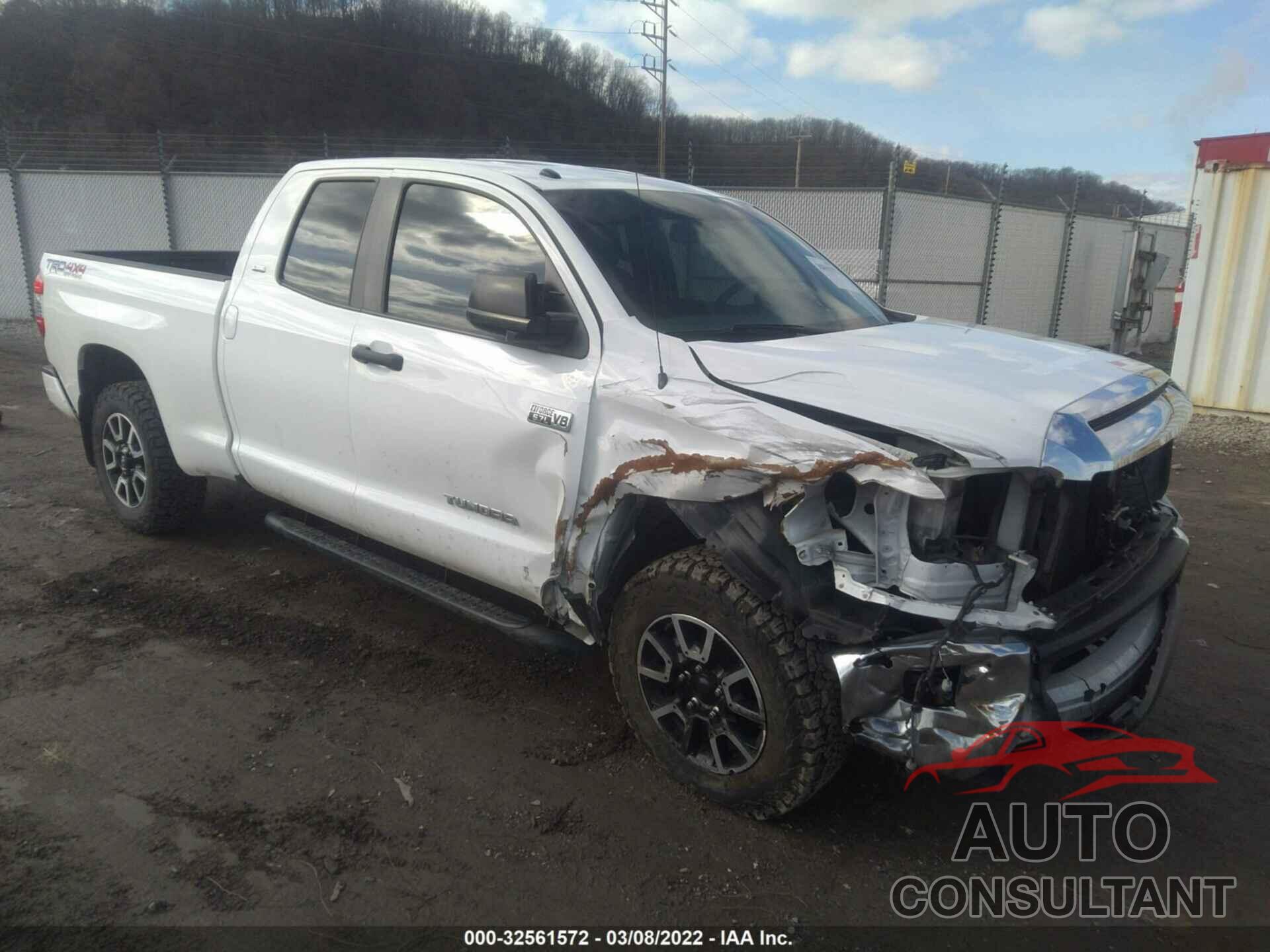 TOYOTA TUNDRA 4WD 2019 - 5TFUY5F16KX849602