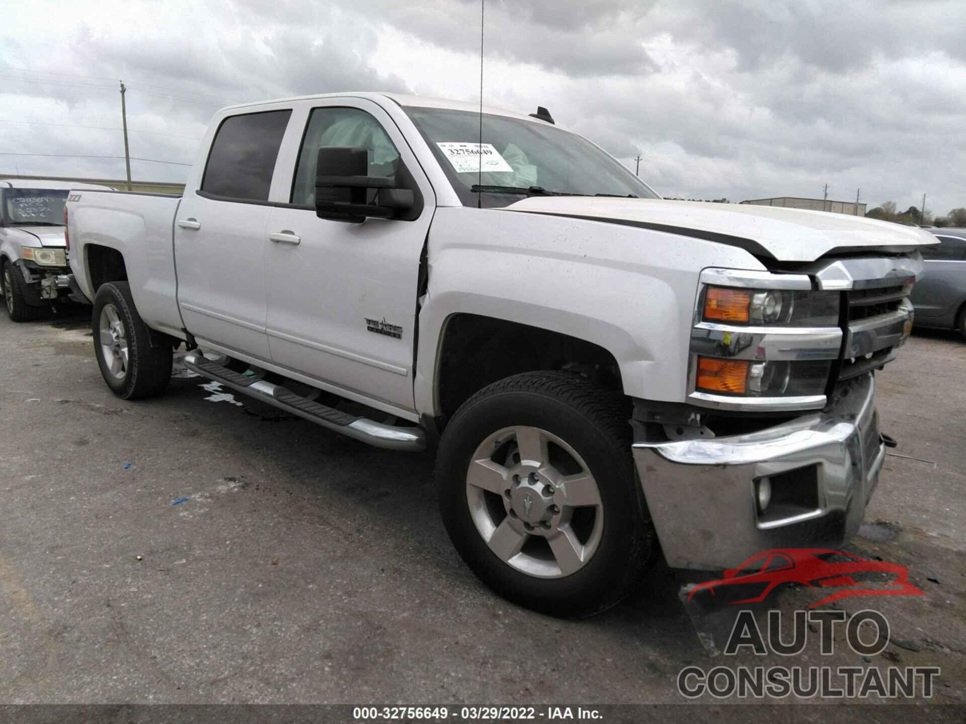 CHEVROLET SILVERADO 2500HD 2018 - 1GC1KVEG8JF215481