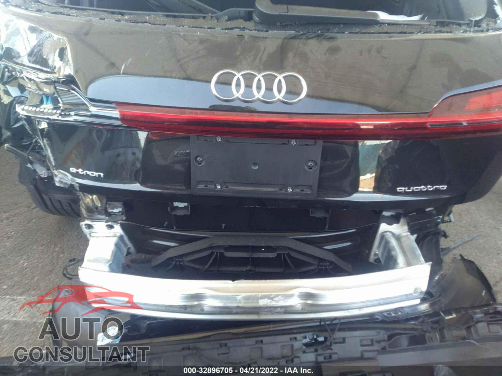 AUDI E-TRON 2021 - WA1AAAGE6MB021545