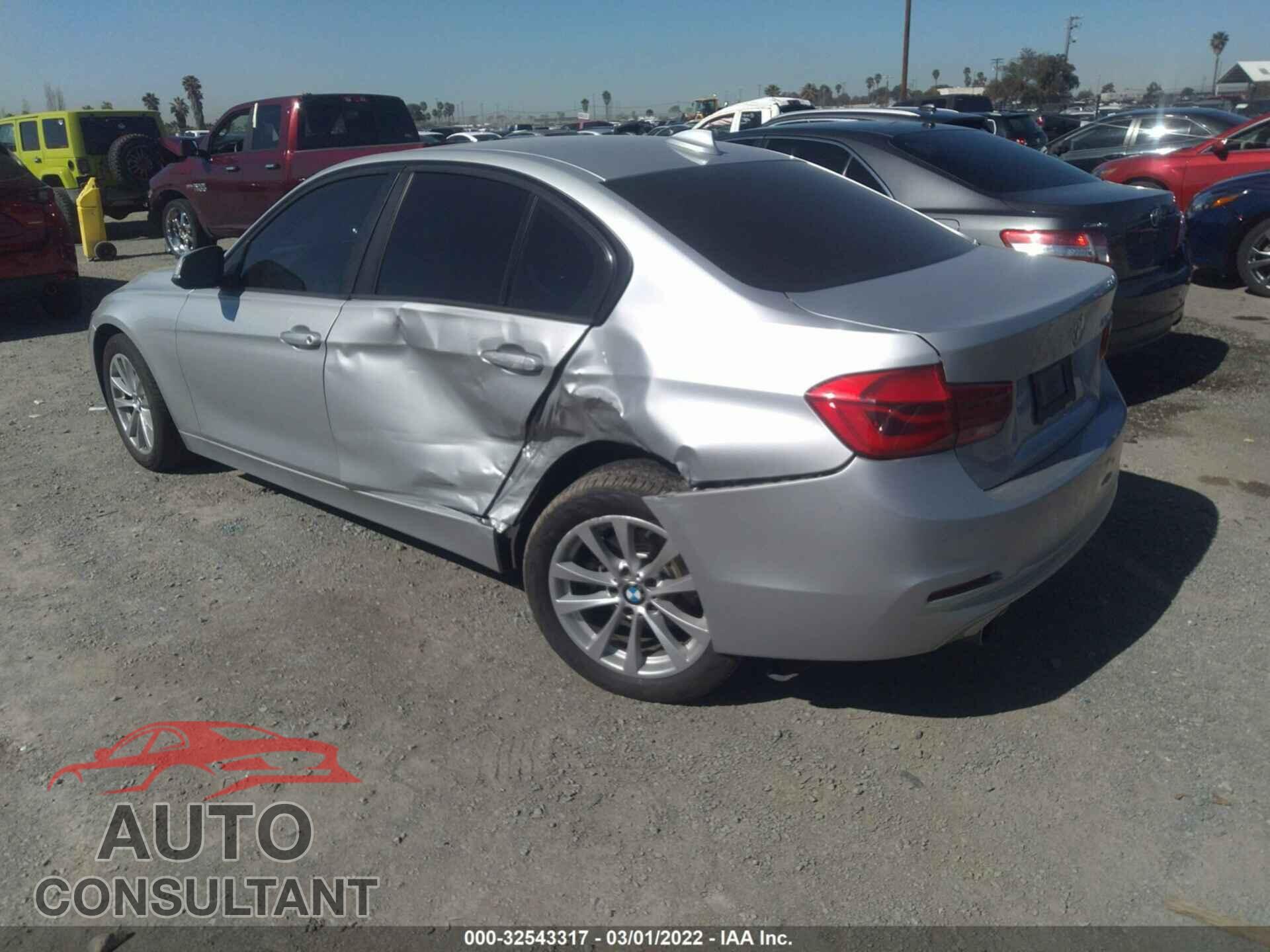BMW 3 SERIES 2016 - WBA8E1G52GNU12037