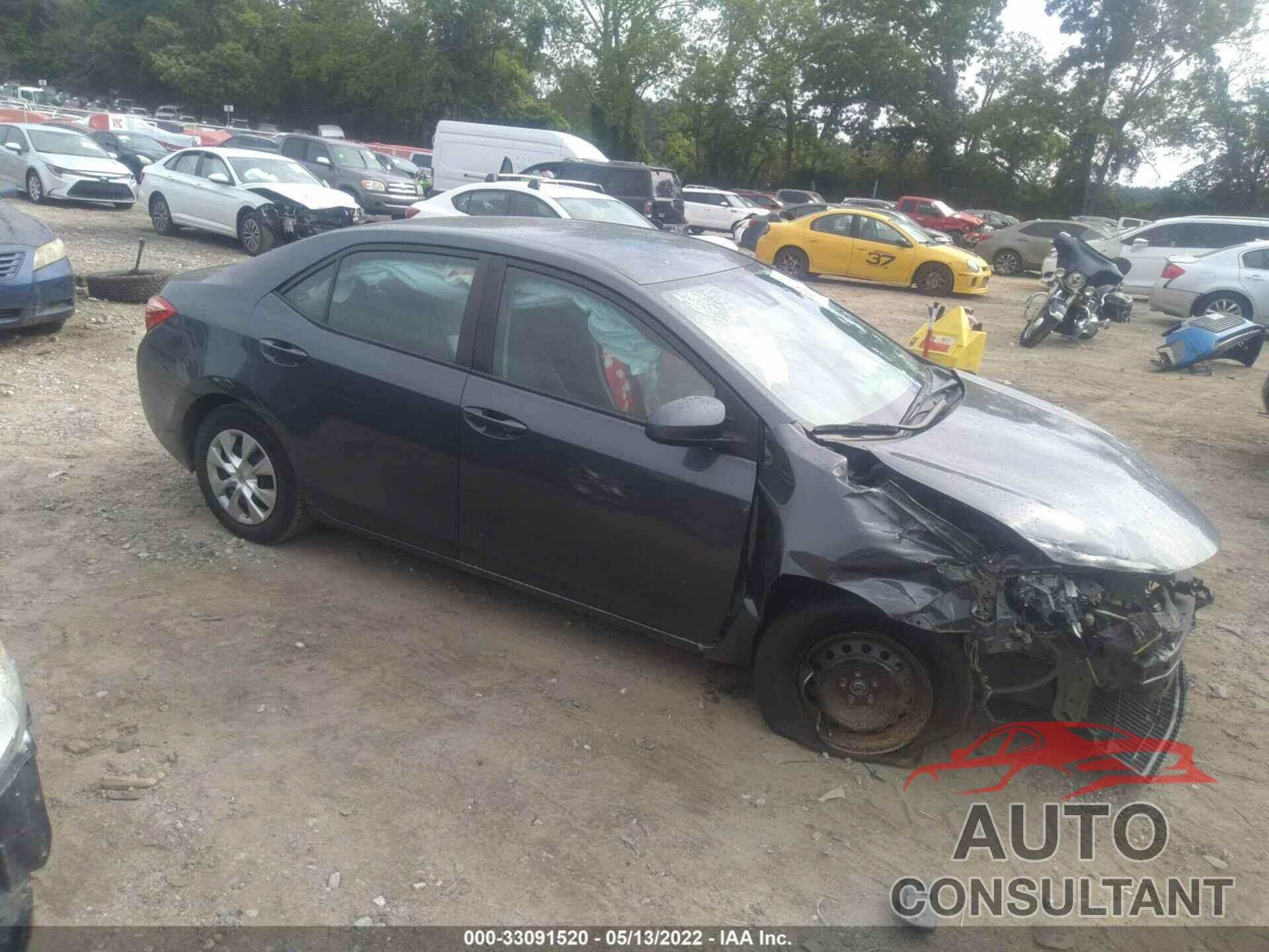 TOYOTA COROLLA 2018 - 5YFBURHE2JP802848
