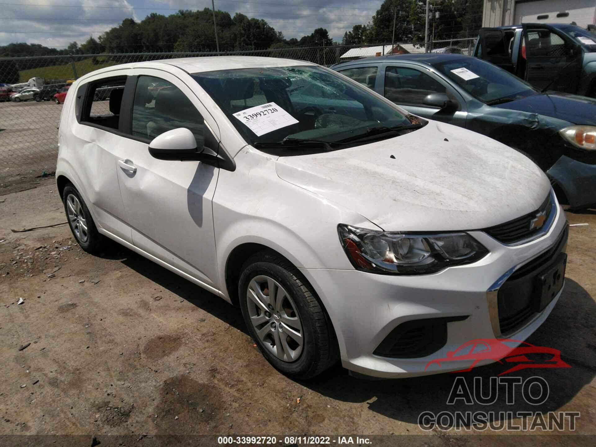 CHEVROLET SONIC 2017 - 1G1JG6SH3H4174776