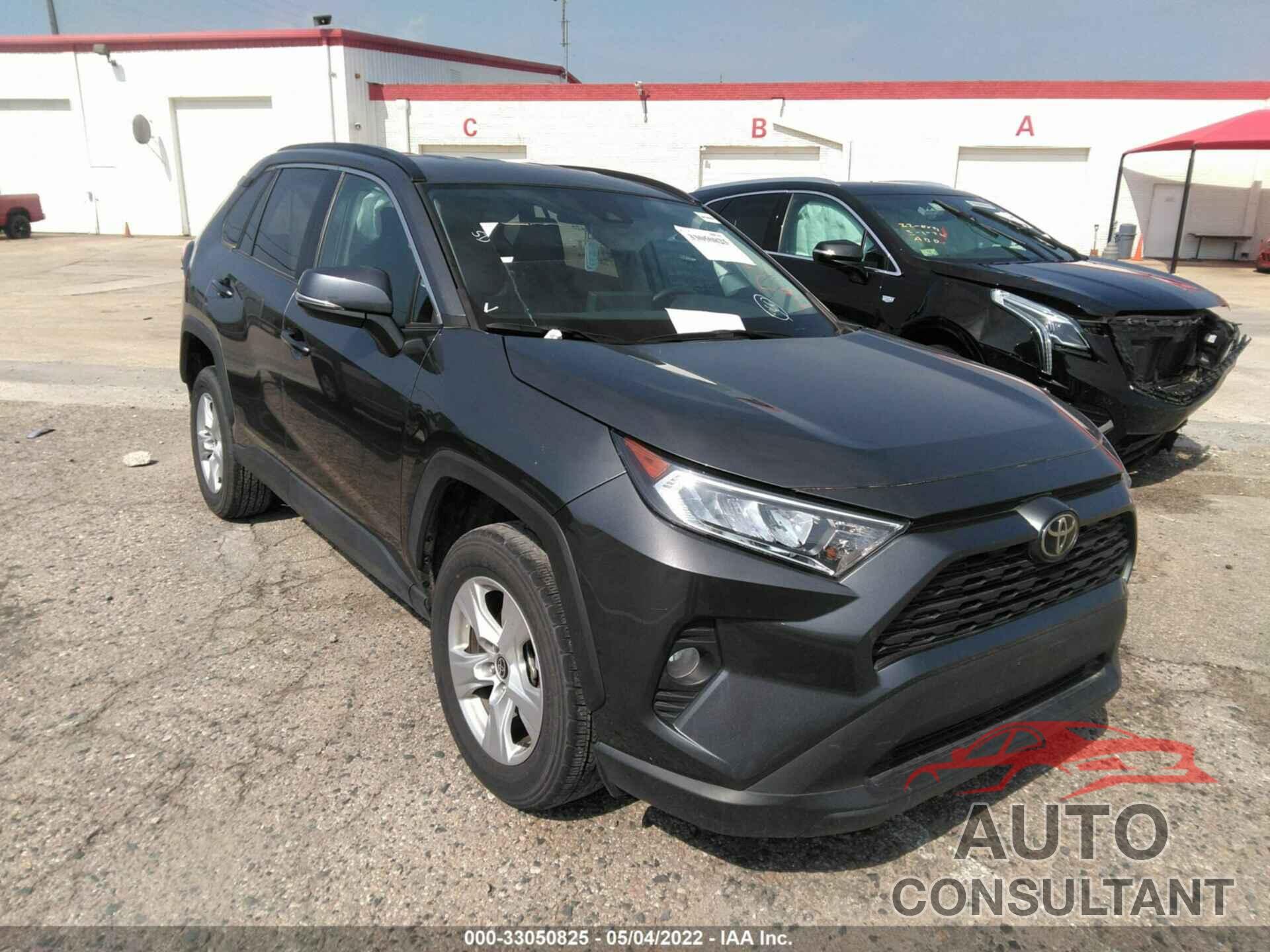 TOYOTA RAV4 2021 - 2T3W1RFV5MC139607