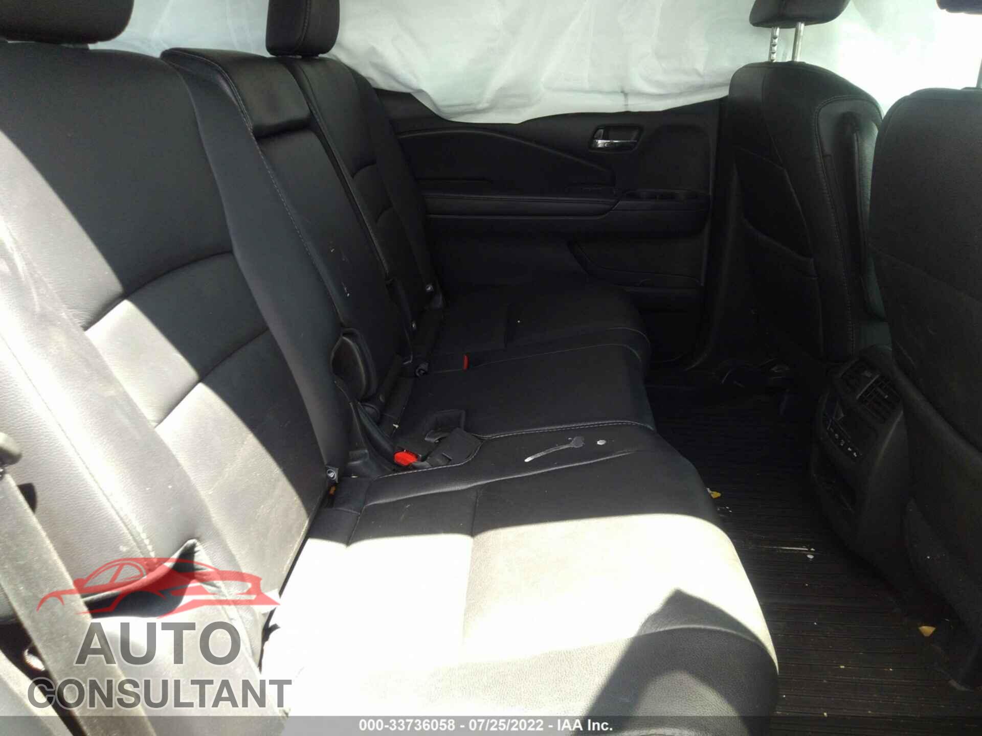 HONDA PILOT 2017 - 5FNYF6H59HB095465