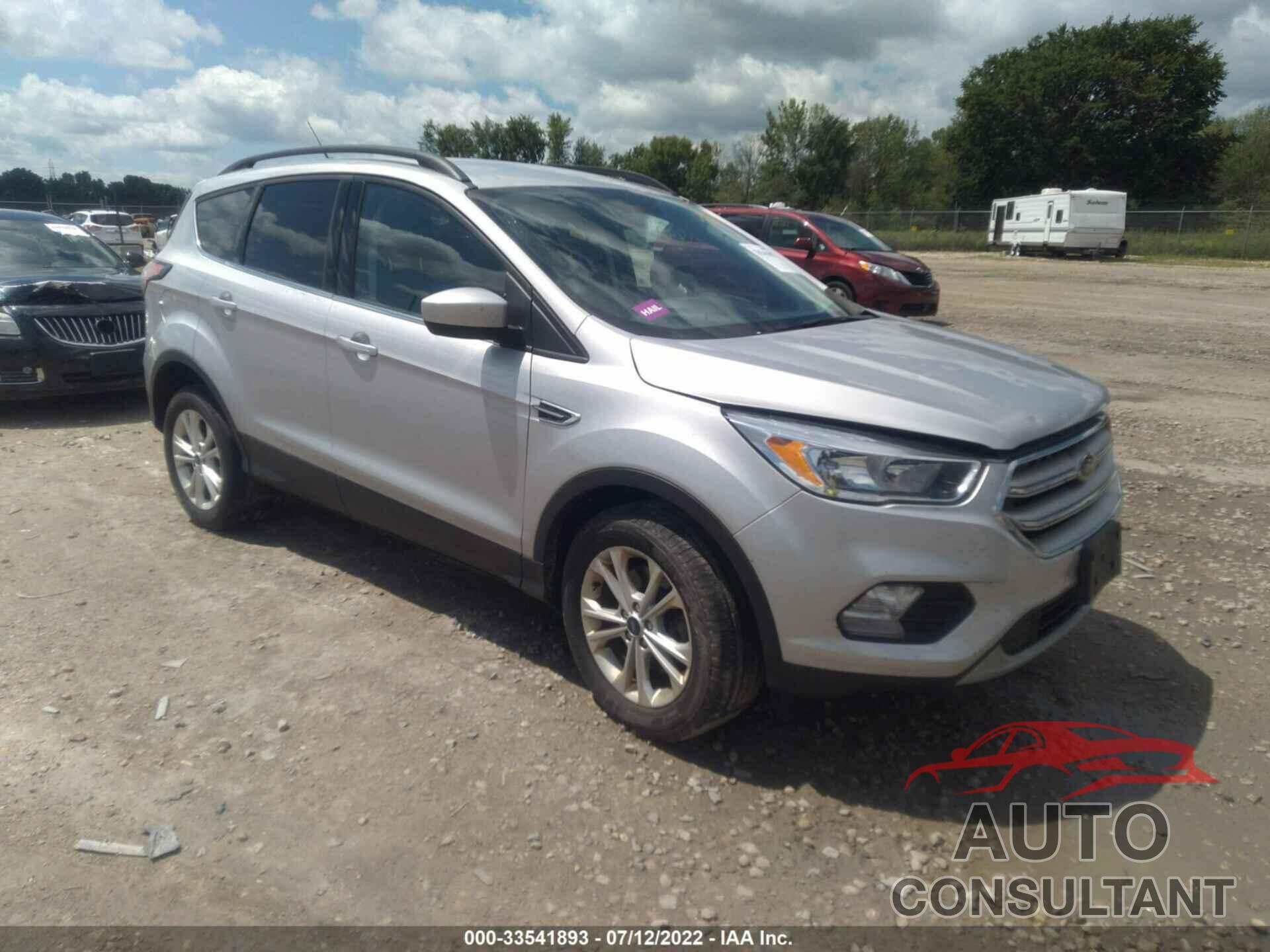 FORD ESCAPE 2018 - 1FMCU9GDXJUD37358