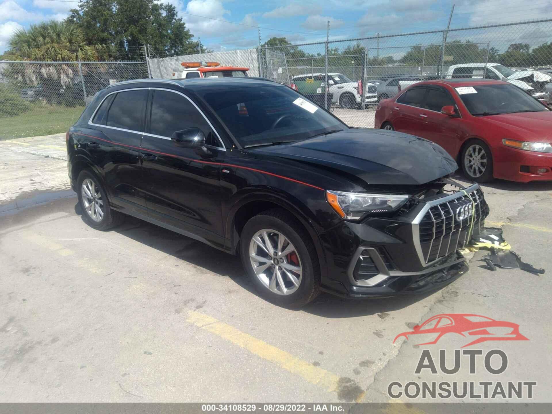 AUDI Q3 2022 - WA1DECF33N1070013