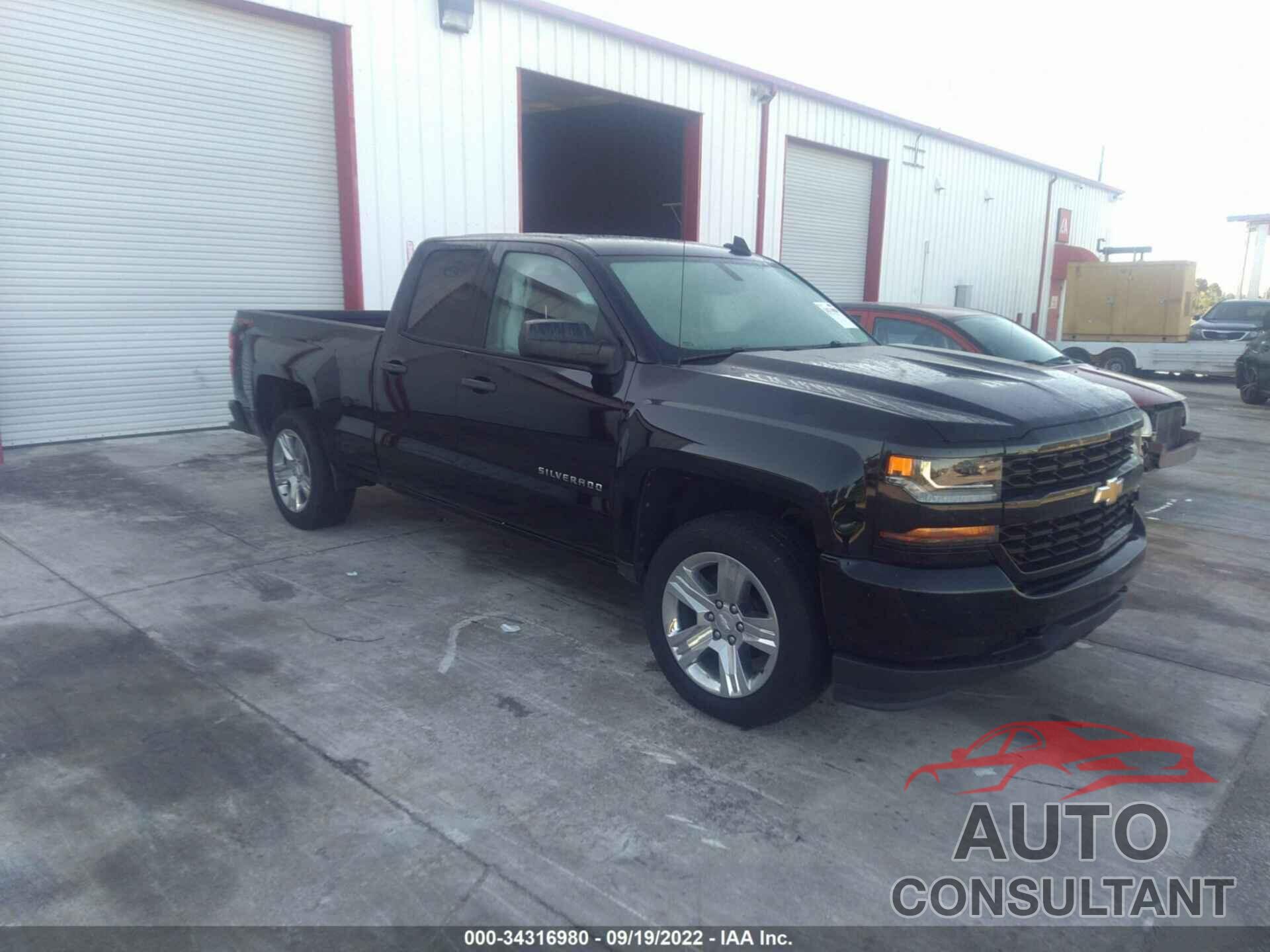CHEVROLET SILVERADO 1500 2018 - 1GCVKPEC6JZ205217