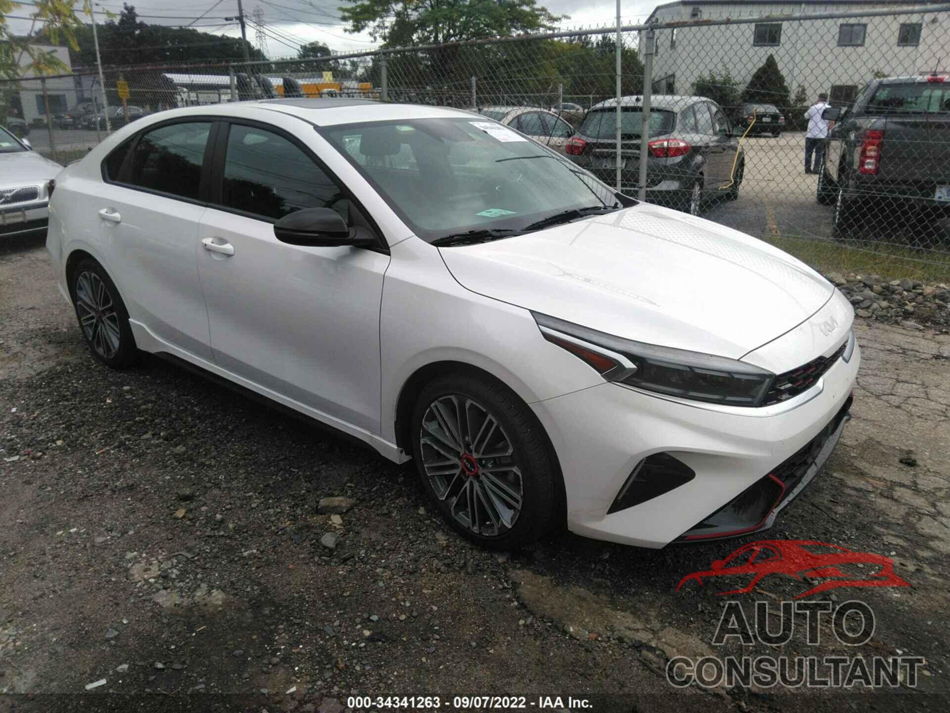 KIA FORTE 2022 - 3KPF44AC1NE469000