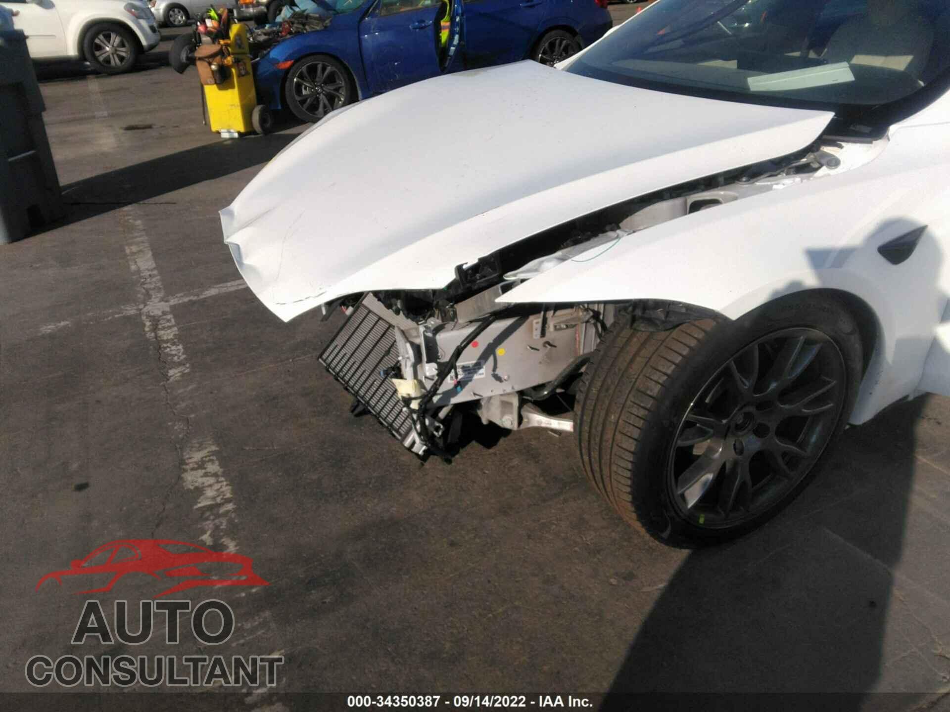 TESLA MODEL S 2022 - 5YJSA1E56NF461664