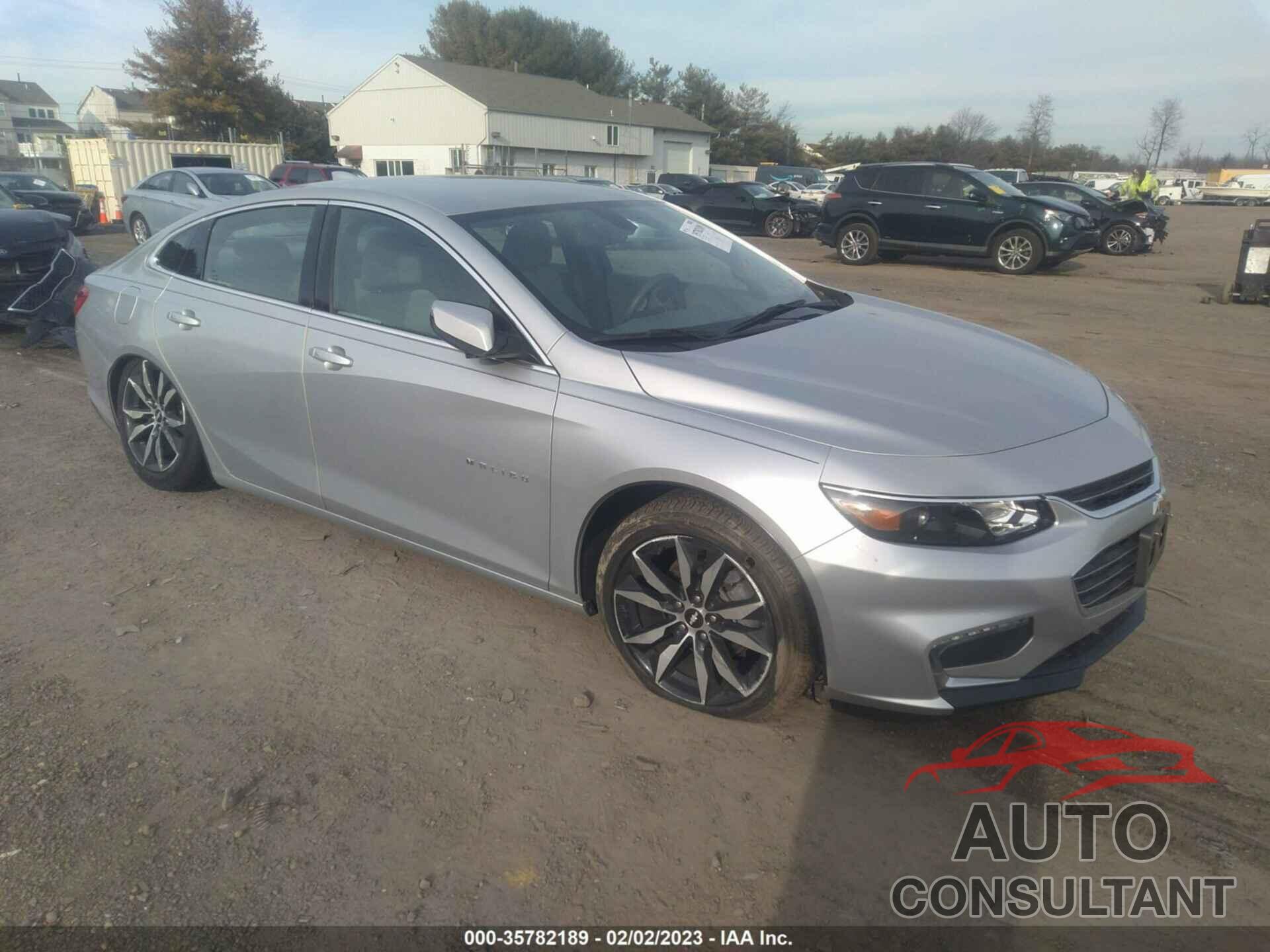 CHEVROLET MALIBU 2017 - 1G1ZE5ST7HF270857