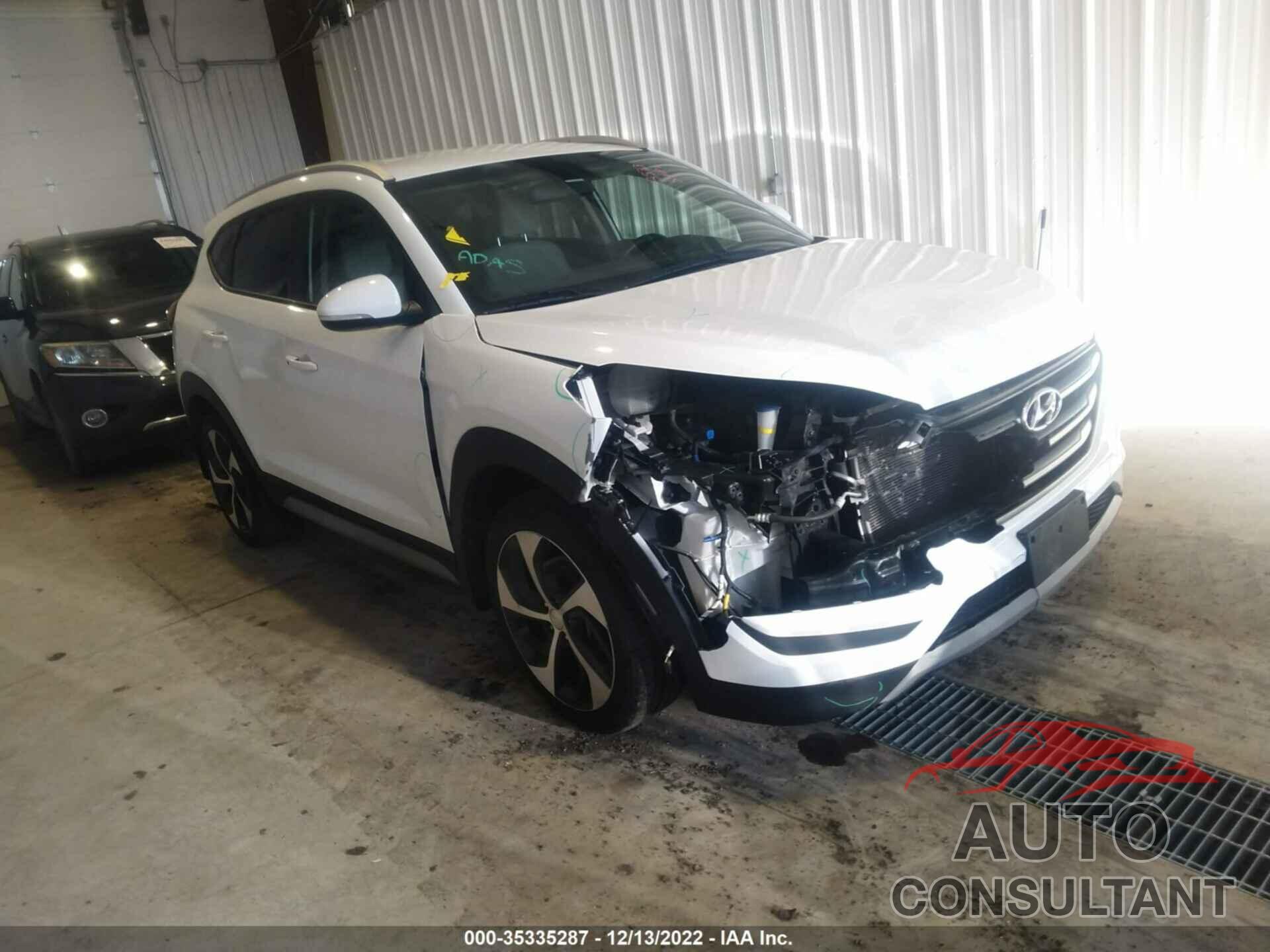 HYUNDAI TUCSON 2017 - KM8J3CA26HU517963