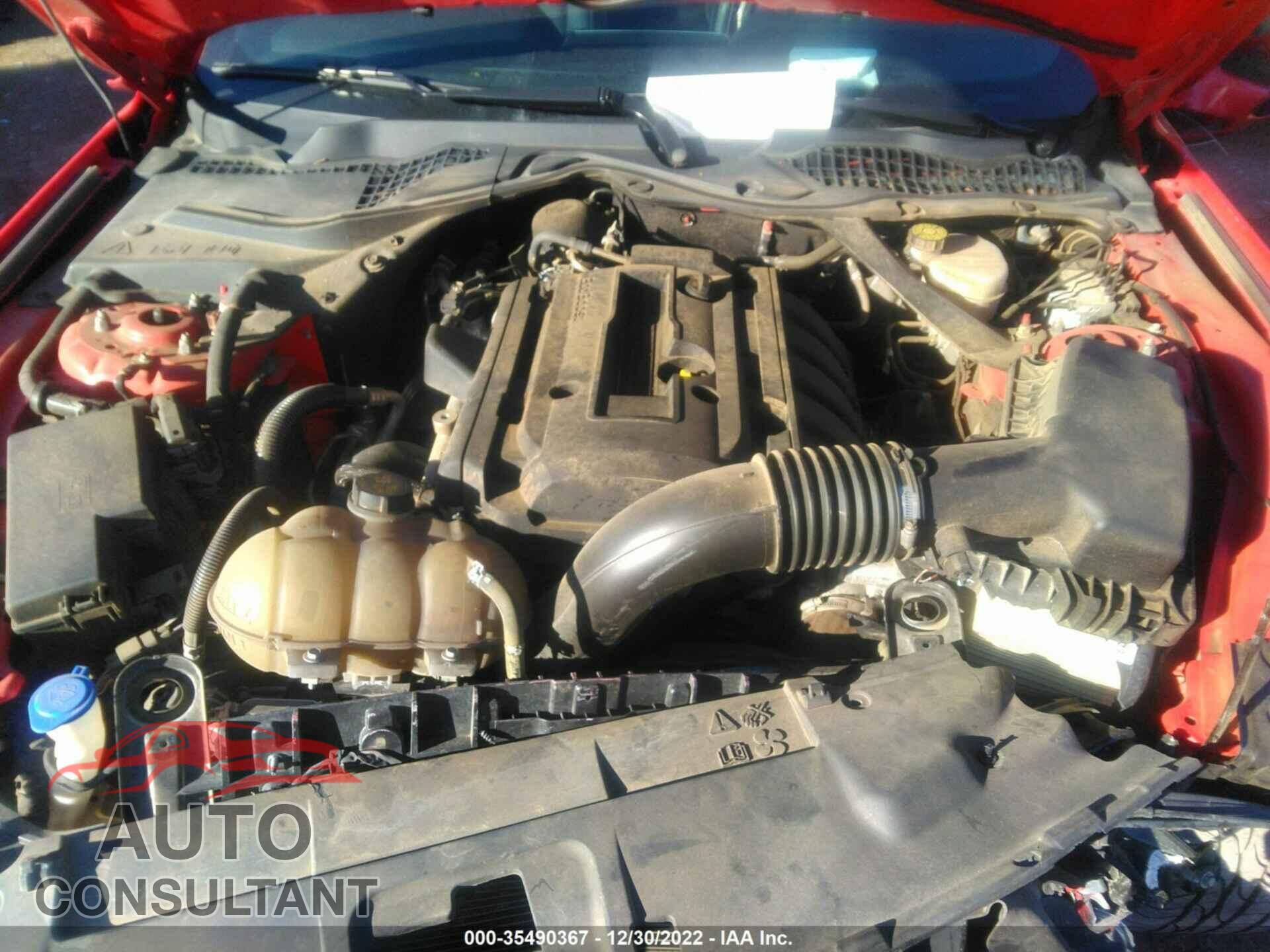 FORD MUSTANG 2020 - 1FATP8UH8L5113103